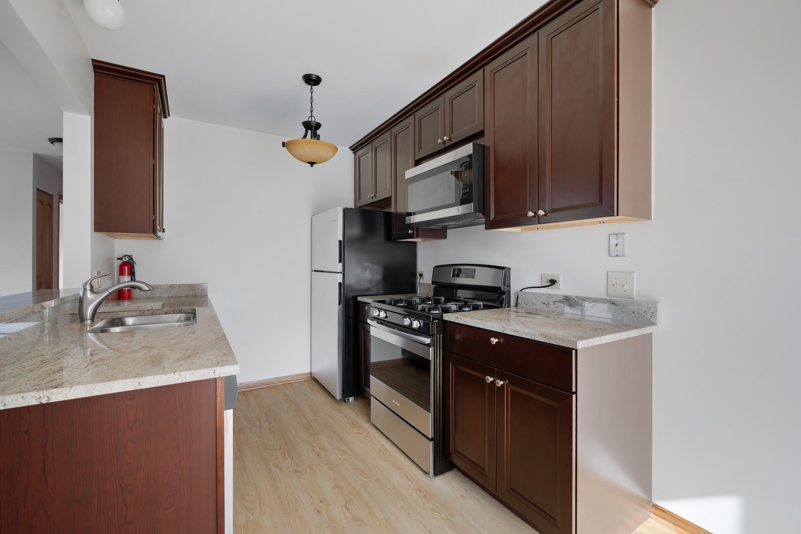 717 Whitesail Drive – photo 3