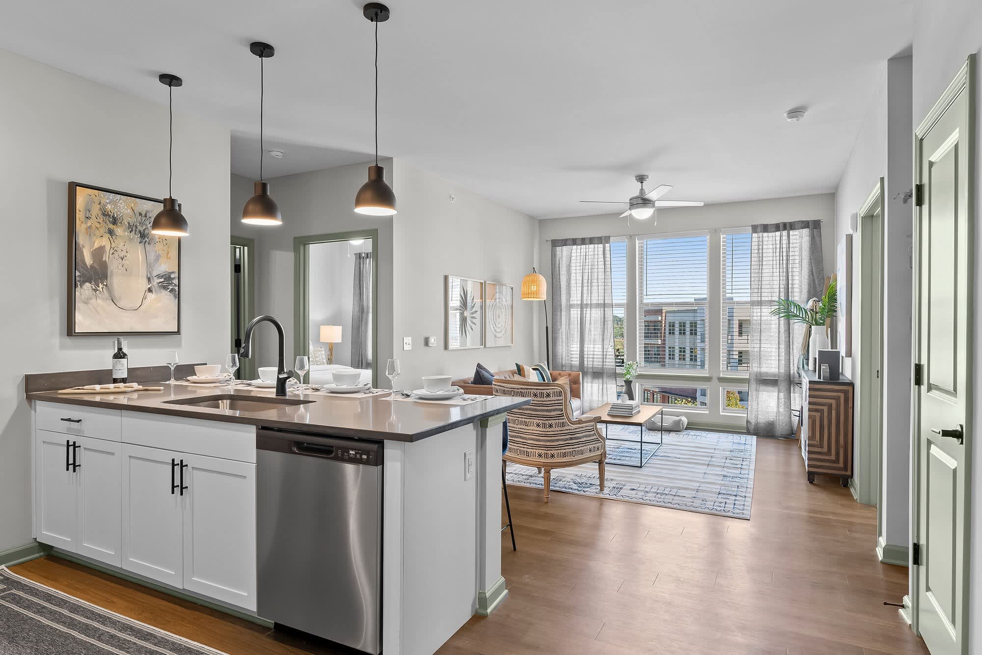 District Midtown – photo 5