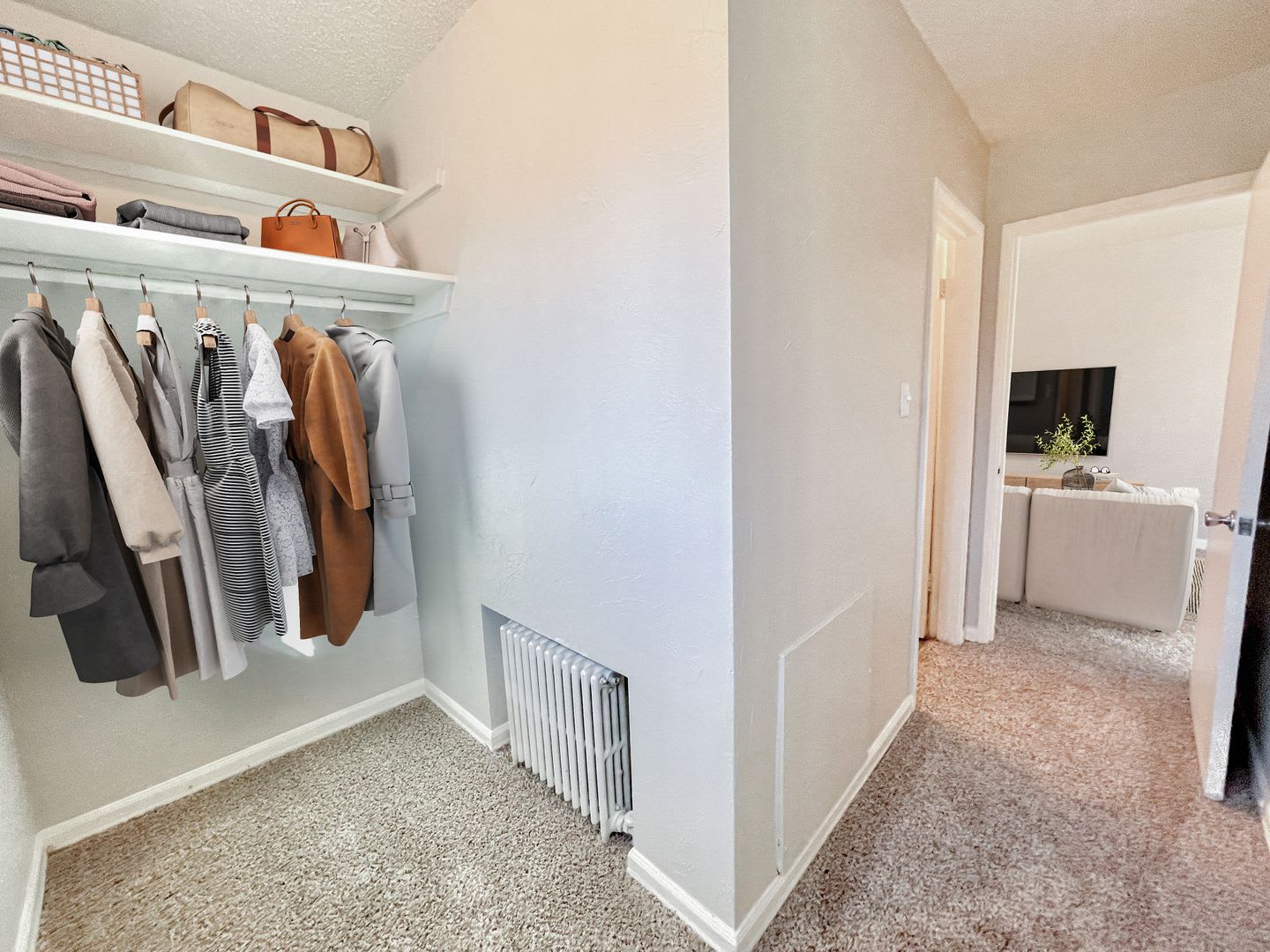 The Capri Apartments – photo 4