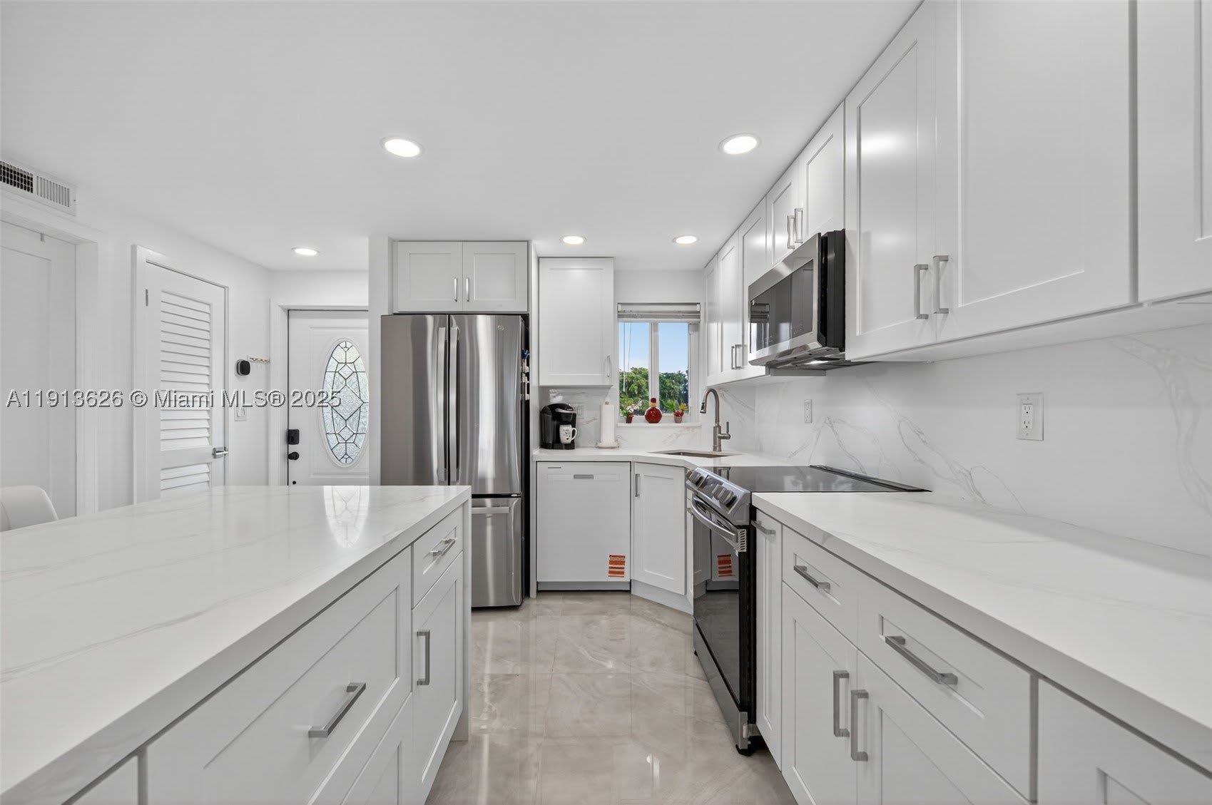 8900 Washington Blvd – photo 4