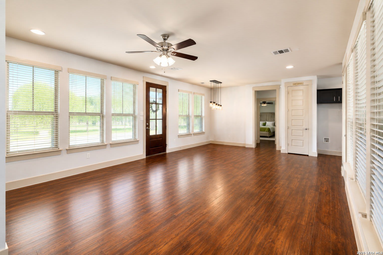 193 Champions Blvd – photo 2