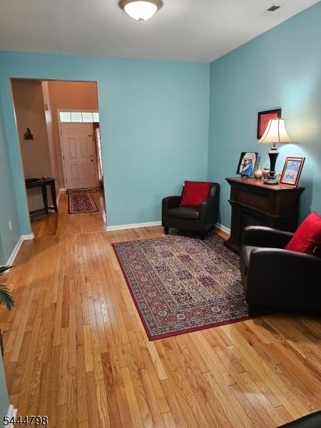 60 Jackson Ave – photo 4