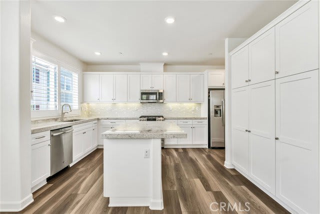 4316 Canyon Coral Lane – photo 2