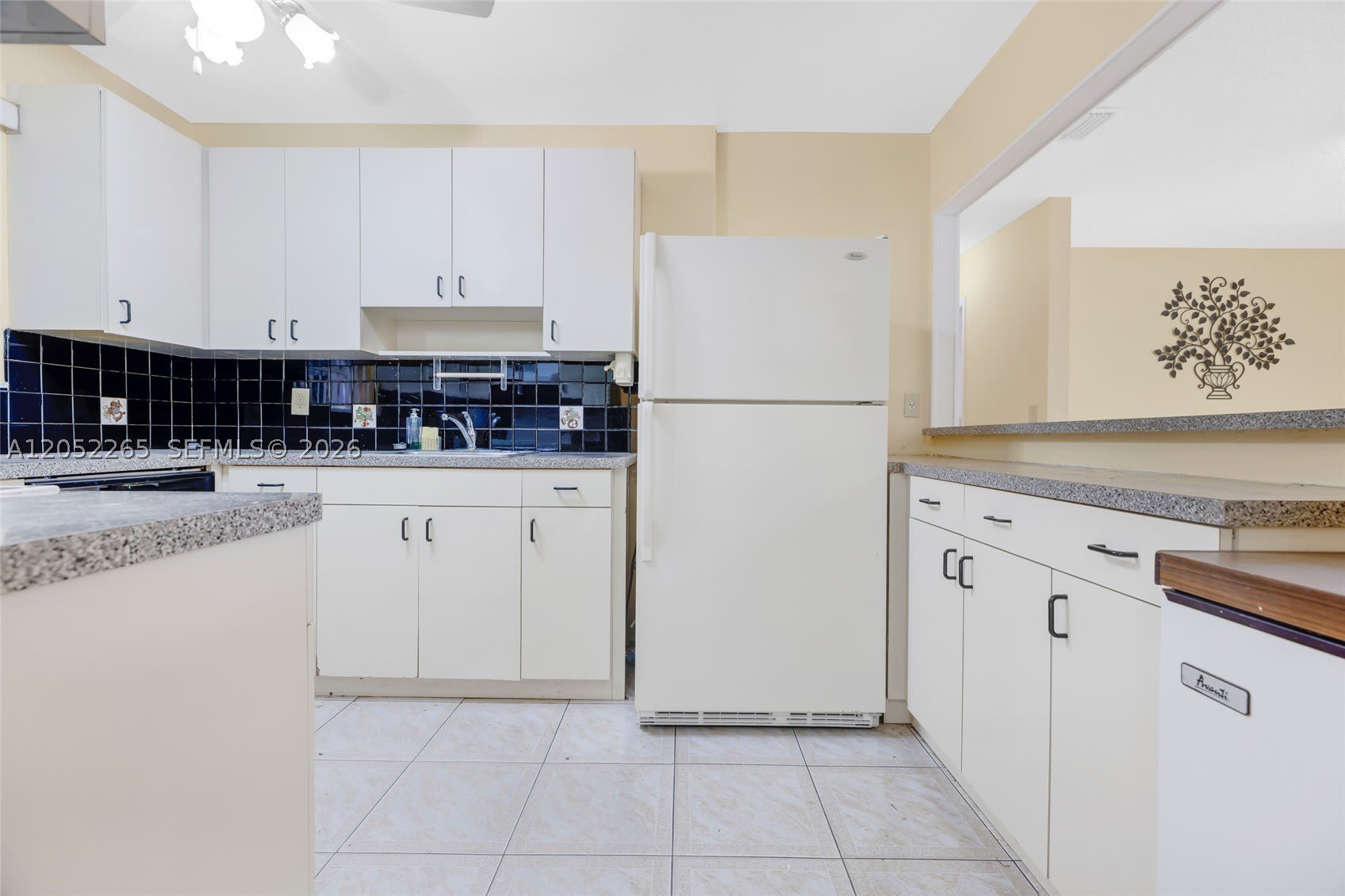 16420 NE 5th Ave – photo 5