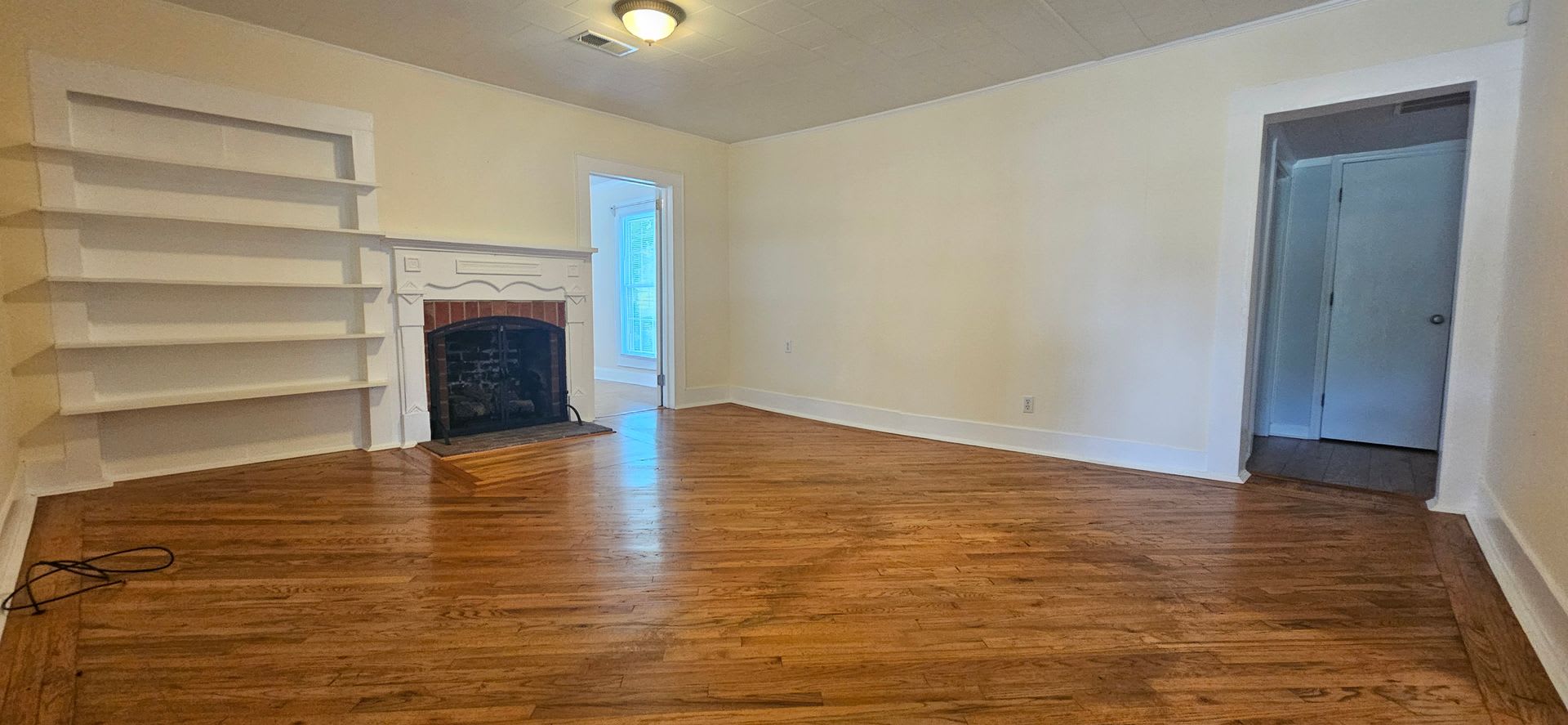 Cozy 2 Bedroom, 1 Bath Home for Rent in Thomasville! – photo 4