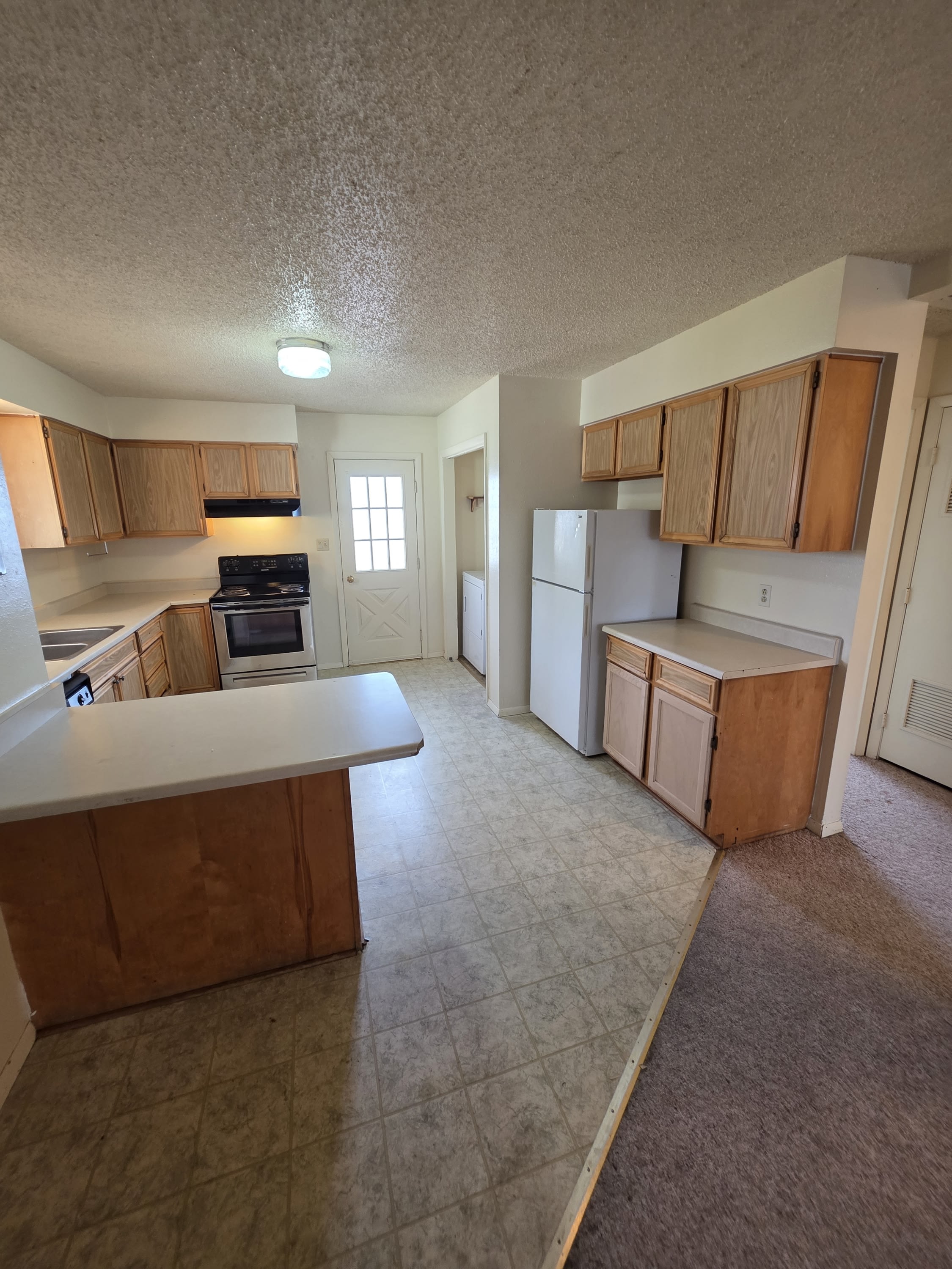 3226 Rood Ave #1 – photo 3