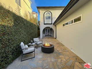 7842 West 79th Street – photo 2