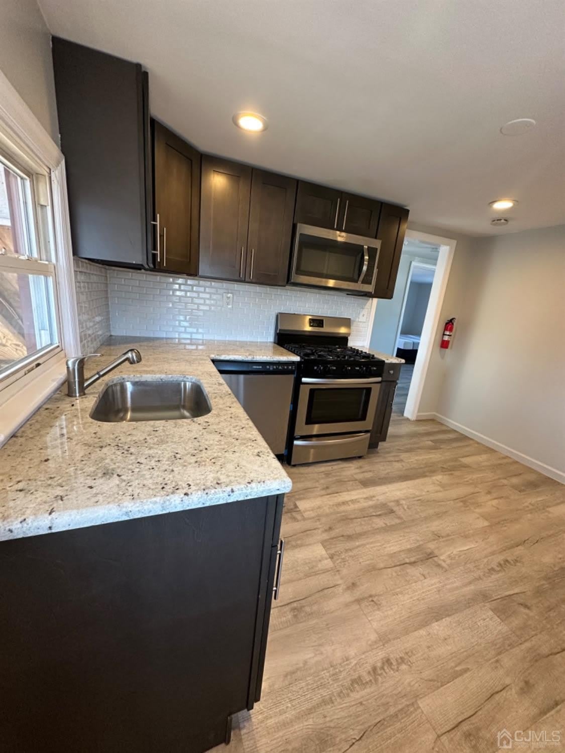 35 Lavern Street – photo 5