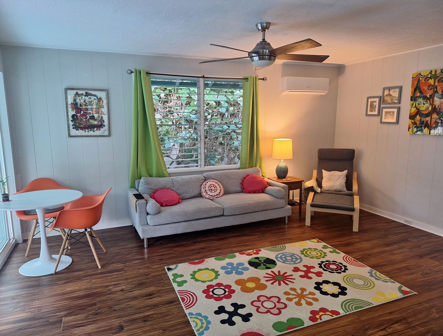 Six month rental – photo 3