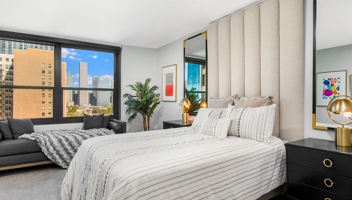 1100 S Michigan Ave – photo 4