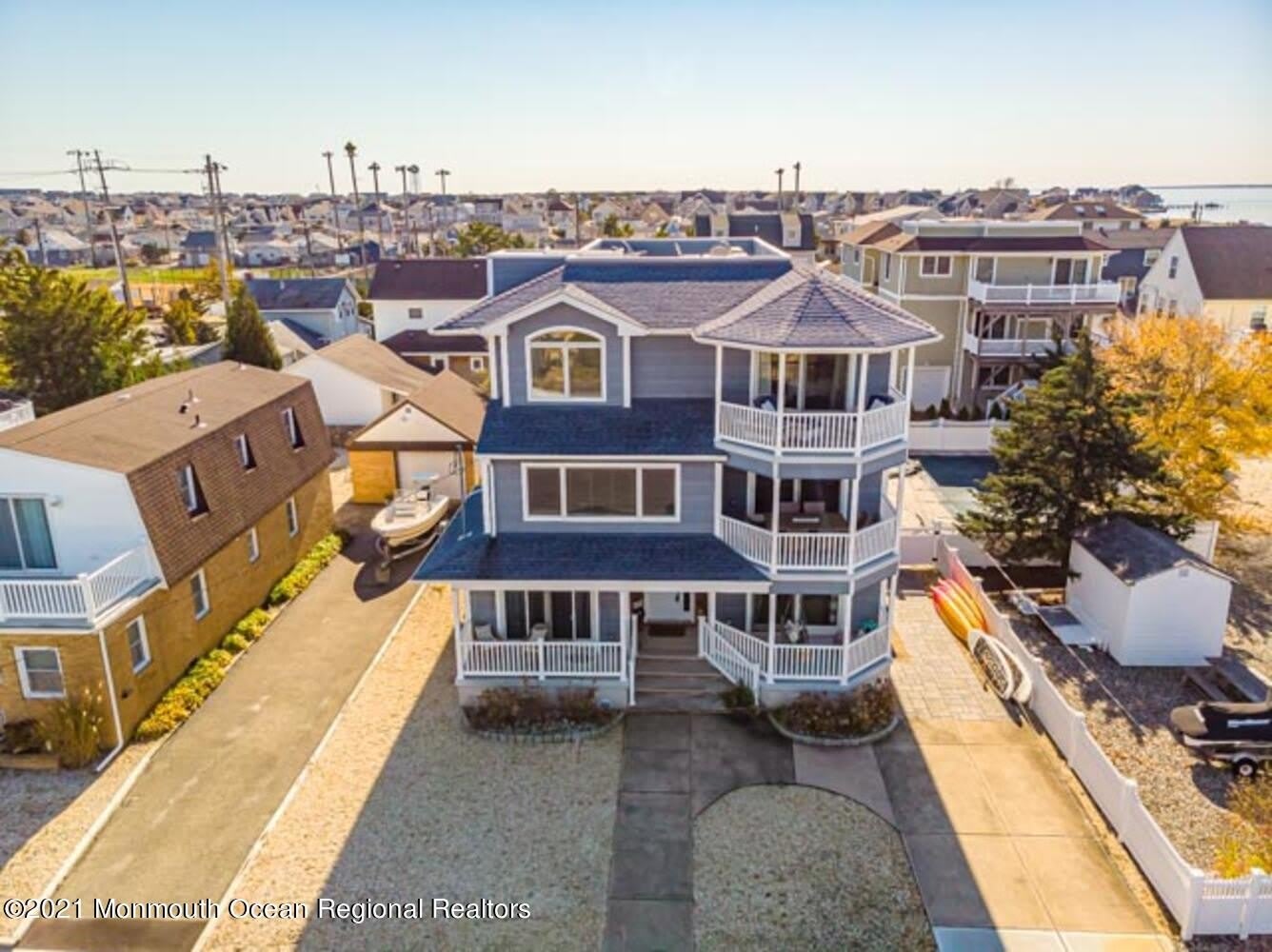 233 12Th Avenue – photo 3
