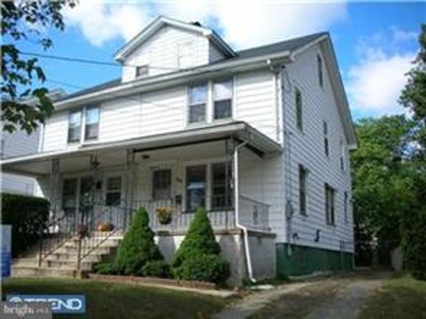 239 Addison Ave. – photo 1