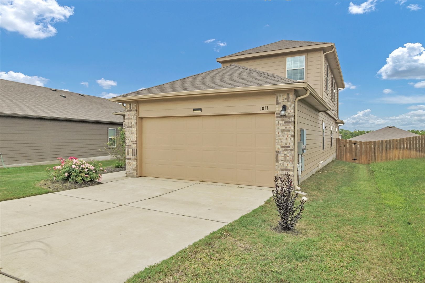 1013 Gaelic Dr, Georgetown, TX 78626 – photo 2