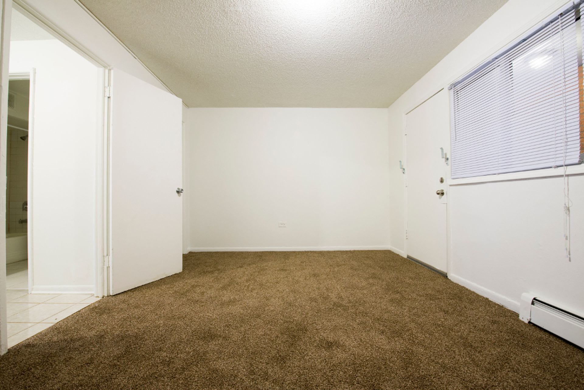 7916 S Drexel Ave – photo 3