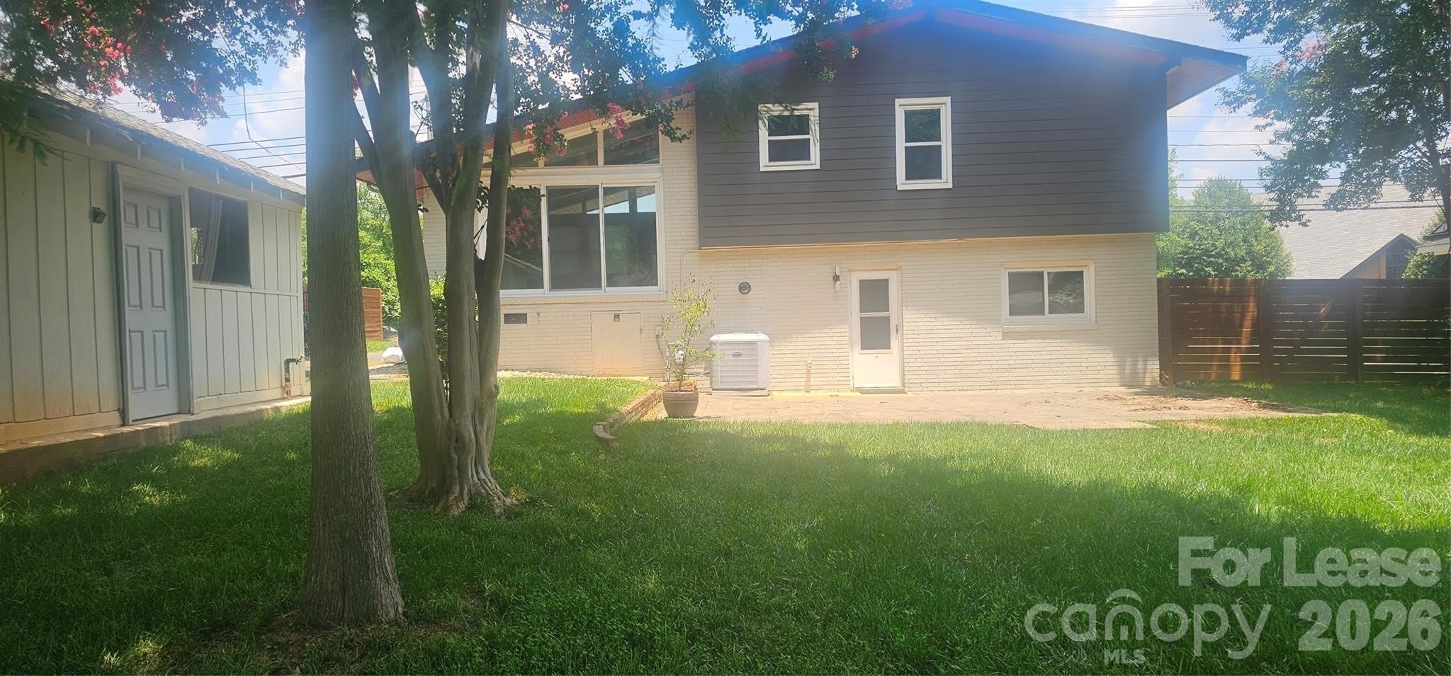 2032 Emerywood Drive – photo 1