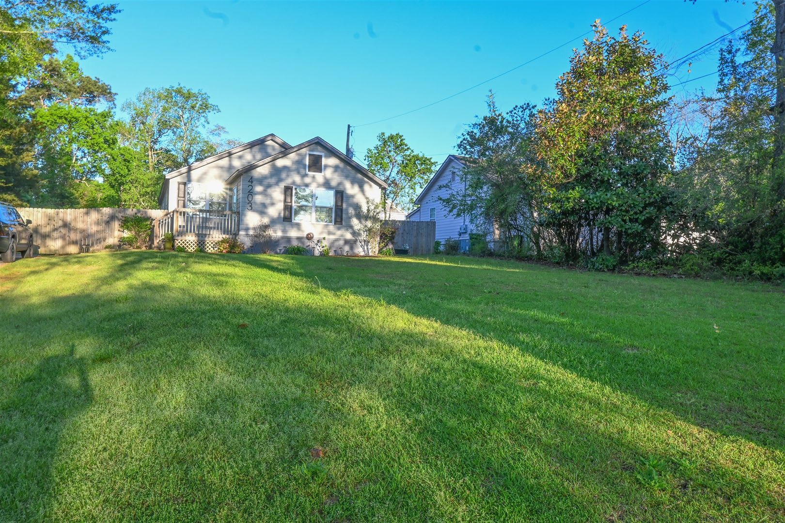 MOVE-IN READY-NE-COLUMBUS & FT BENNING,GA-4/2. RENTAL IS 6-9 MONTHS LEASE ONLY, TO 6/15/2027 – photo 1