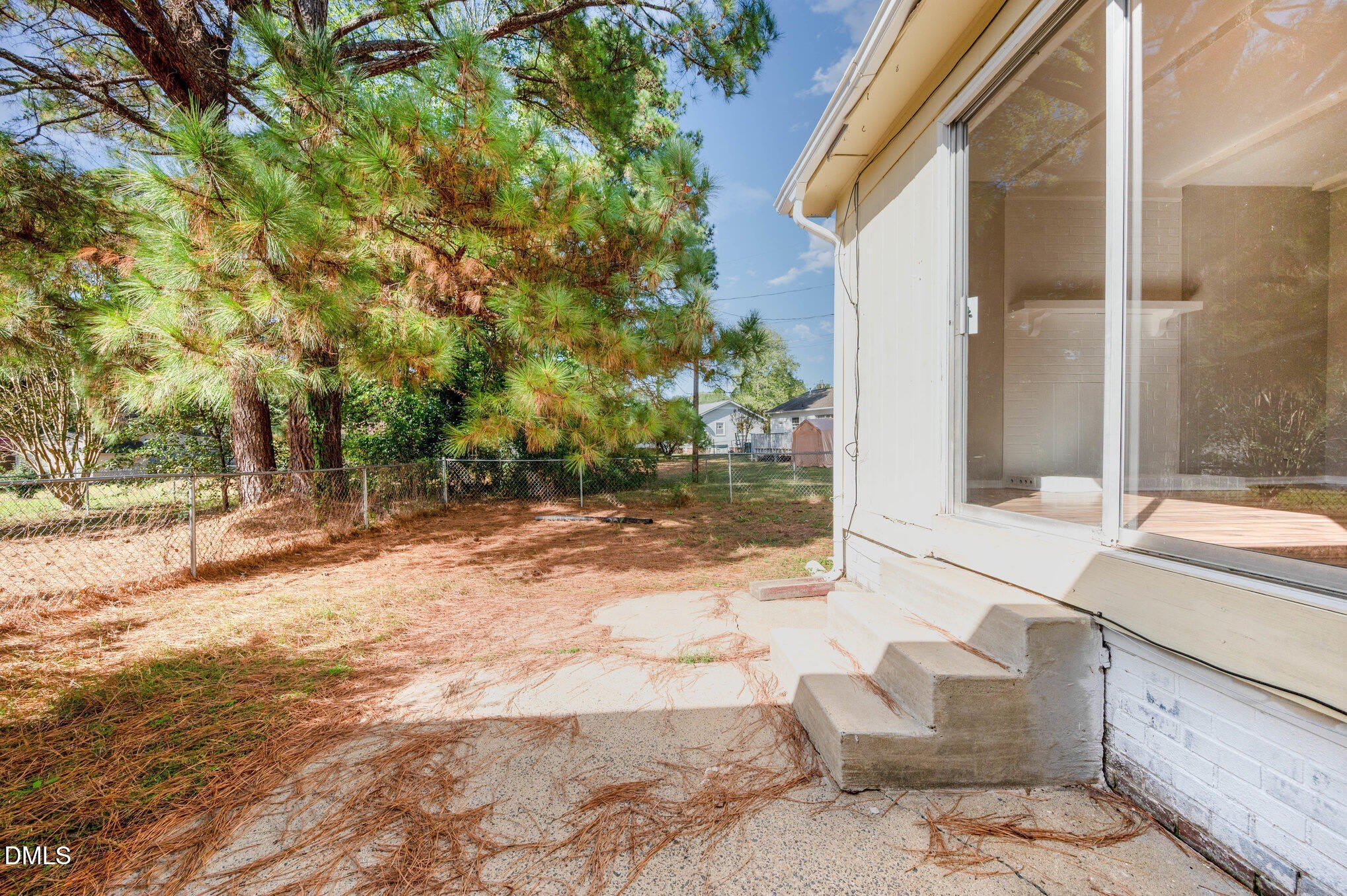 104 Deblyn Court – photo 3