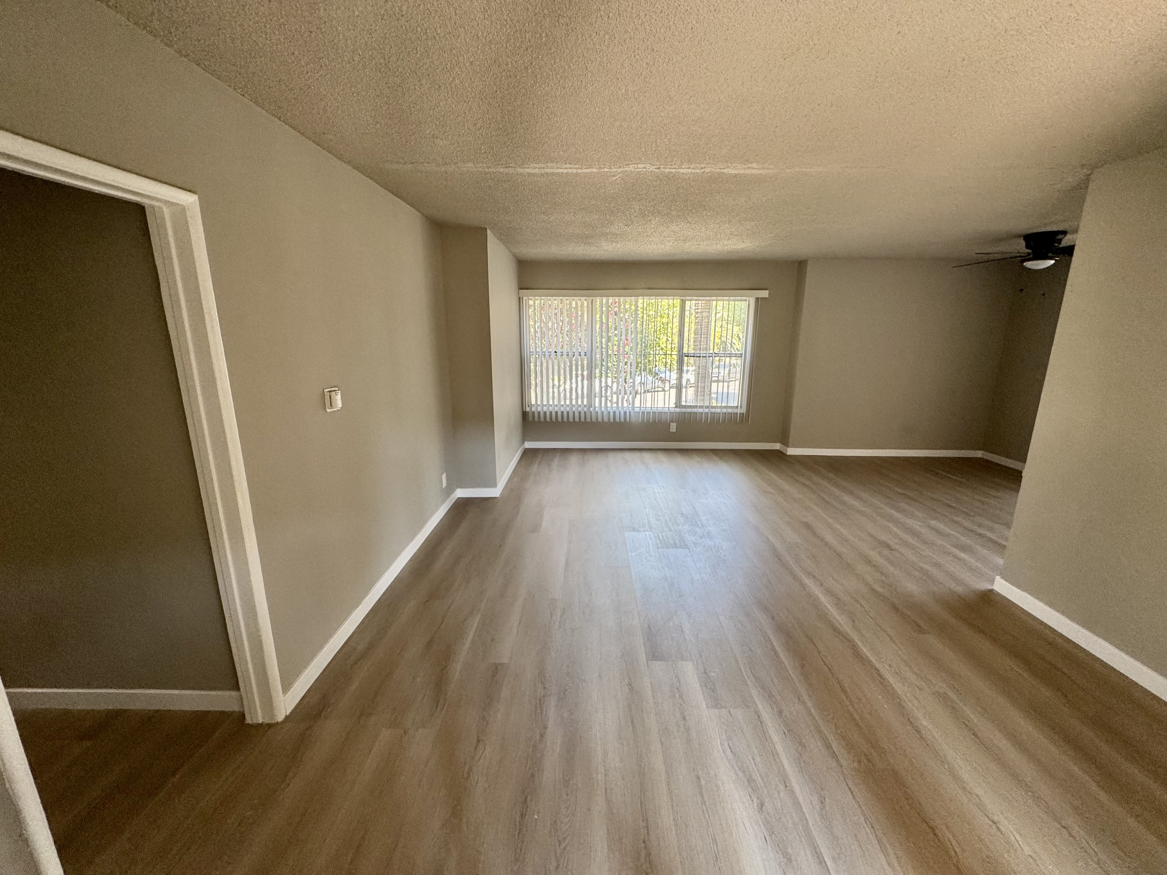 4052 Coco Ave – photo 3