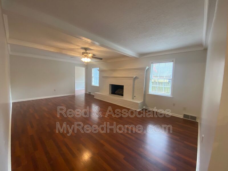 8403 Pine Valley Lane – photo 5