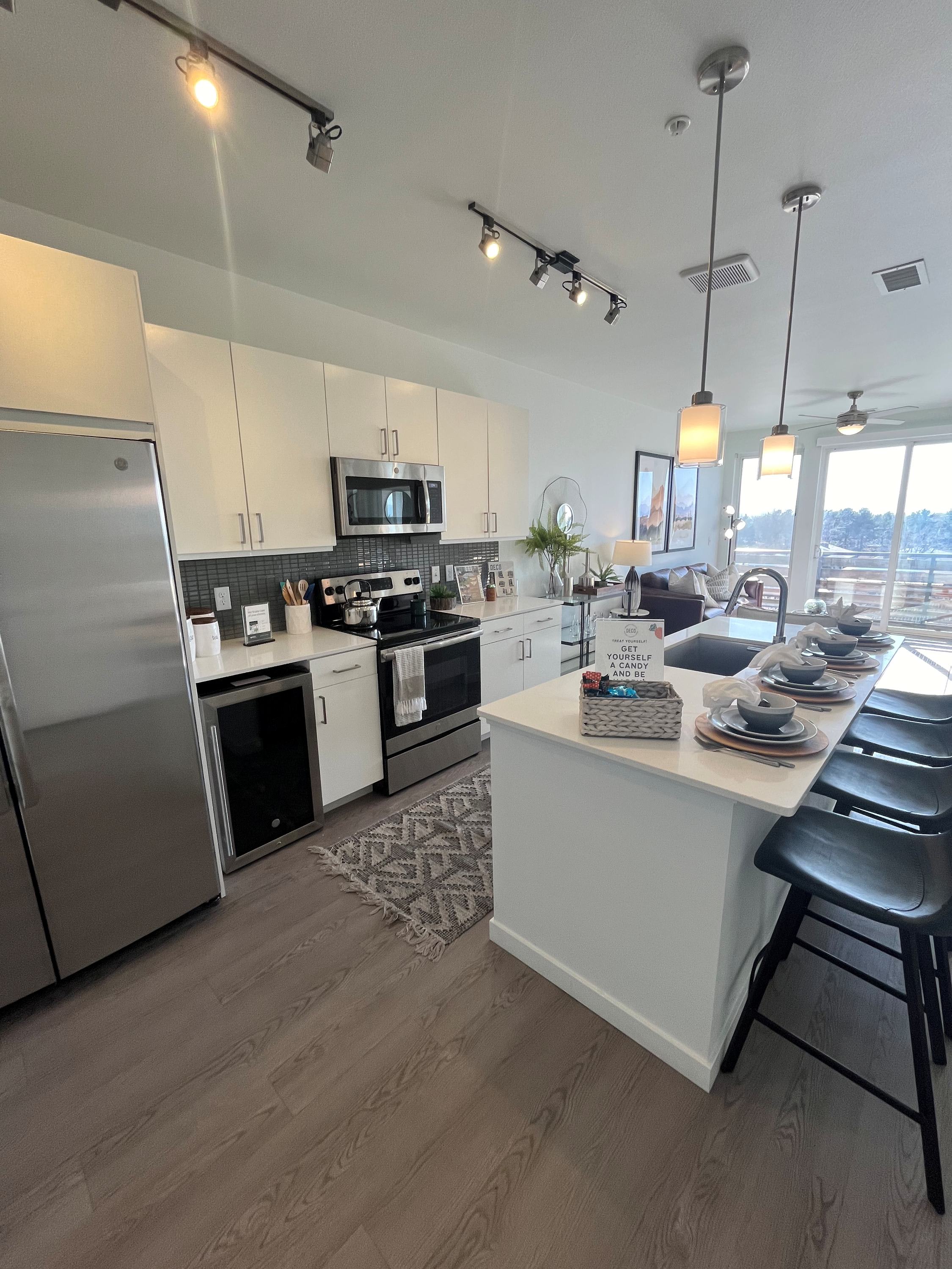 2810 South Colorado Boulevard – photo 2