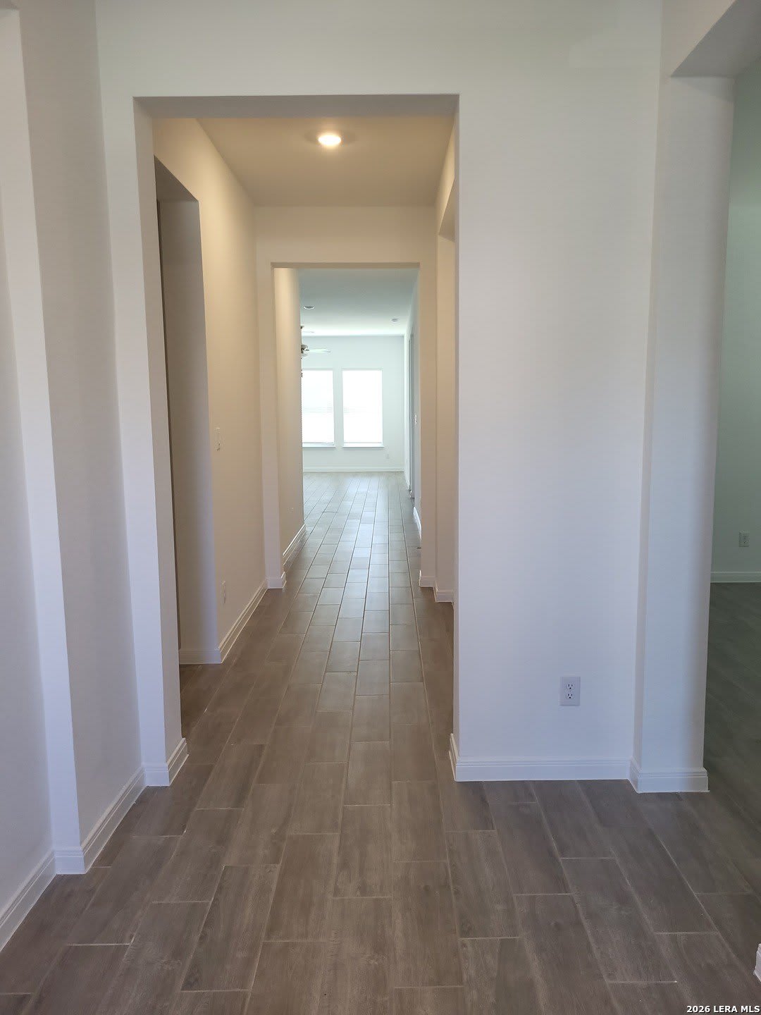 1233 Fox Wing Way – photo 3