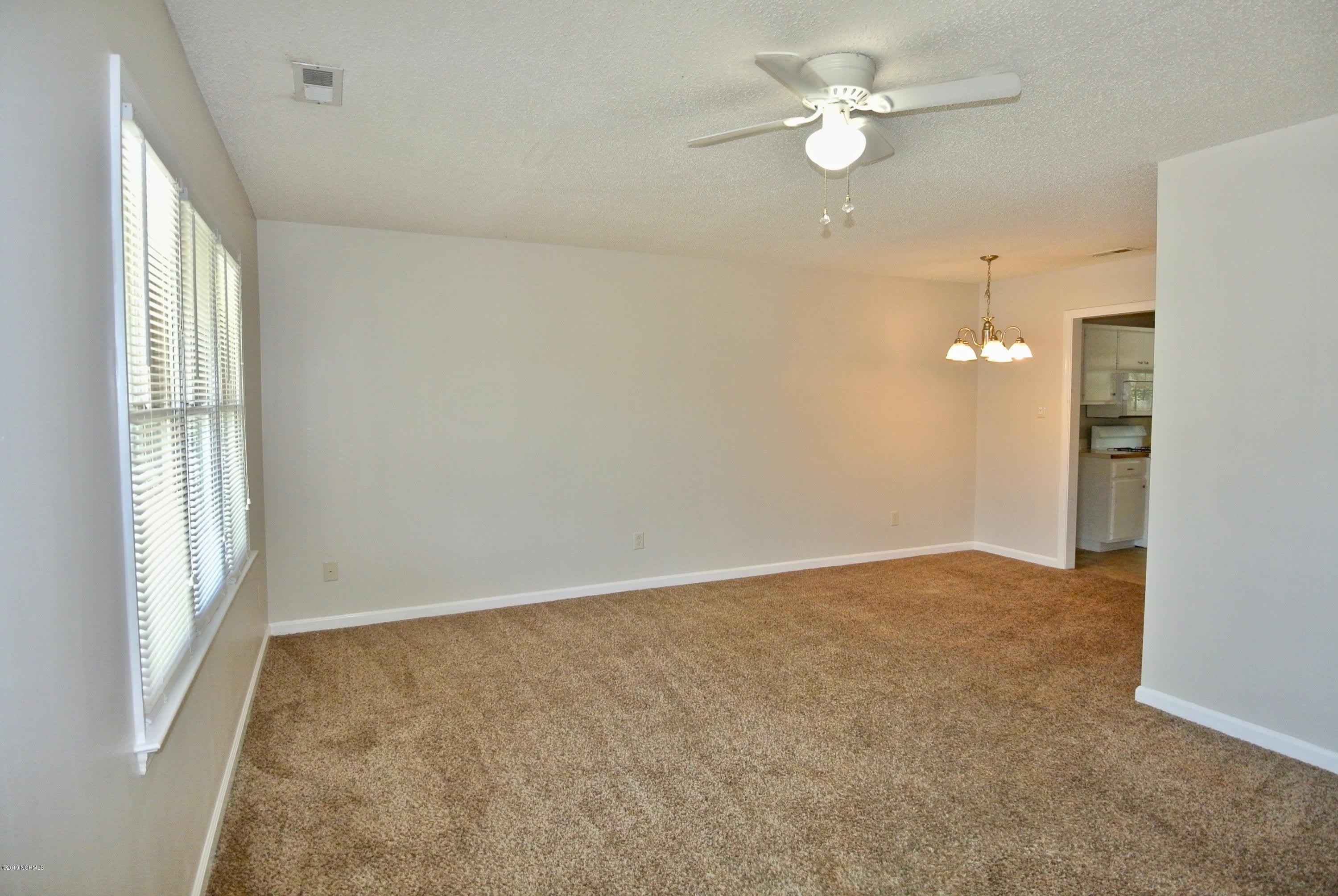 1212 Highland Avenue – photo 3