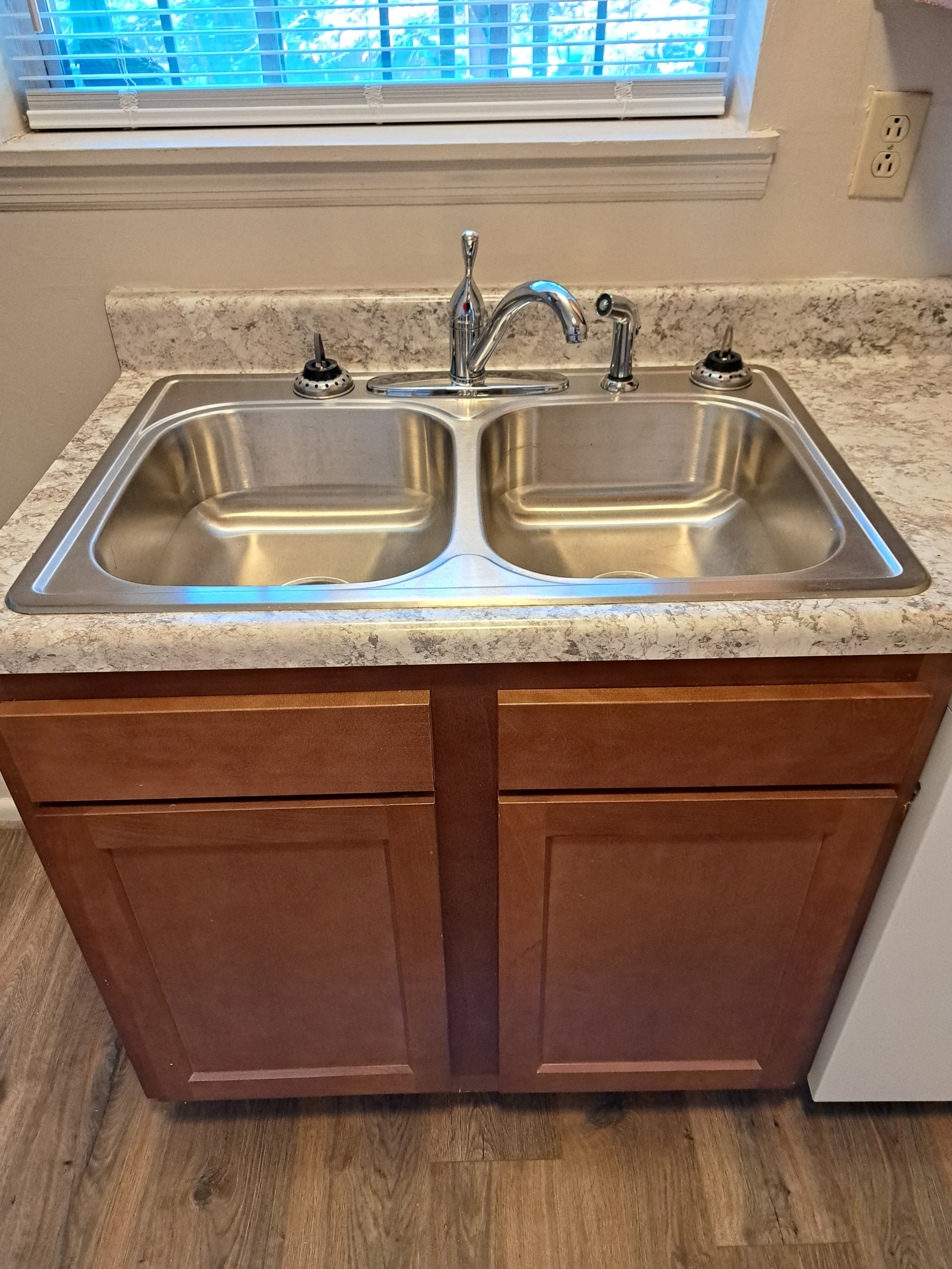 1674-I 11th Place South – photo 4