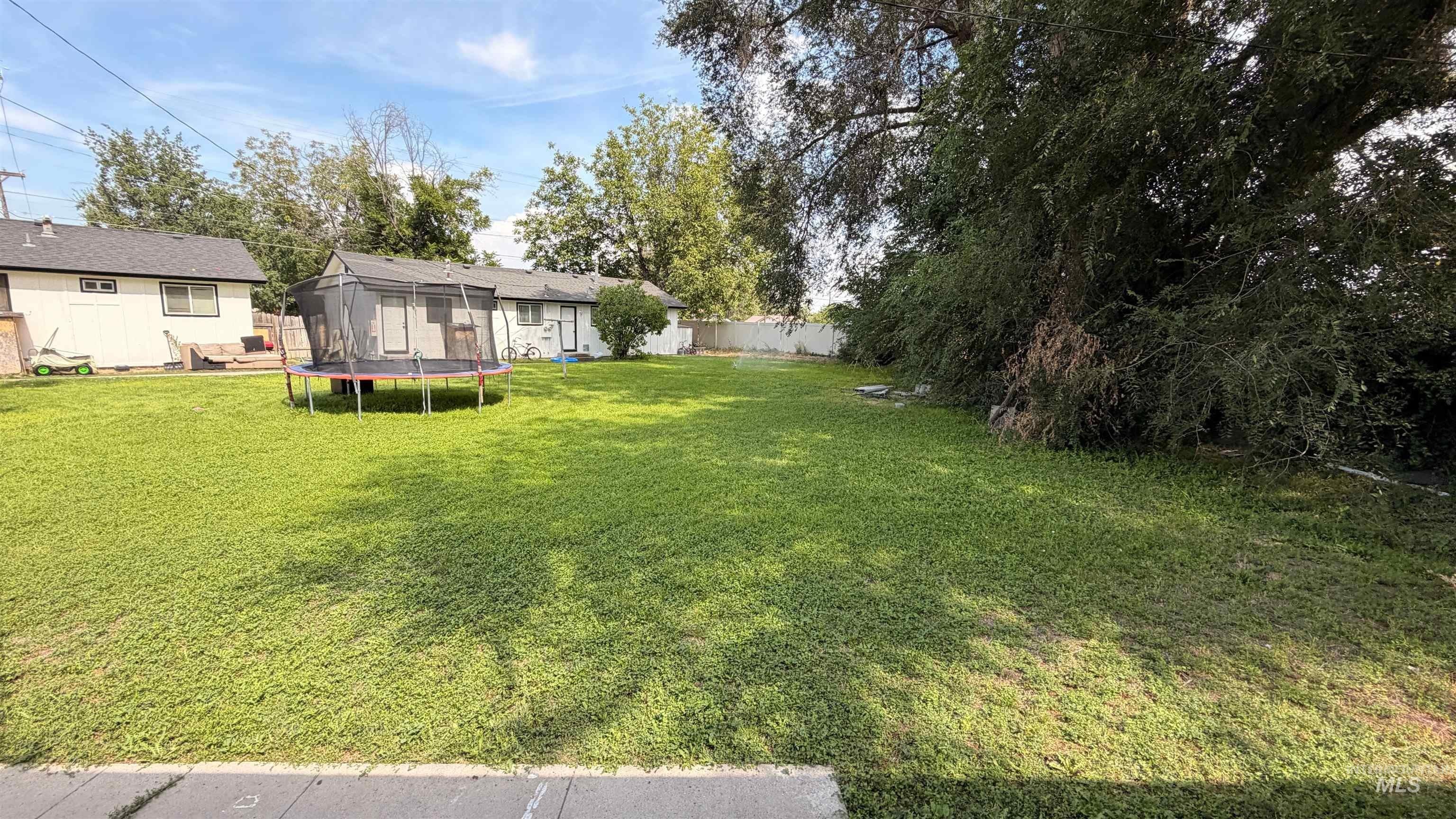 934 11Th Ave N – photo 5