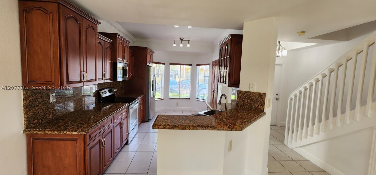 8960 W Flagler St – photo 2