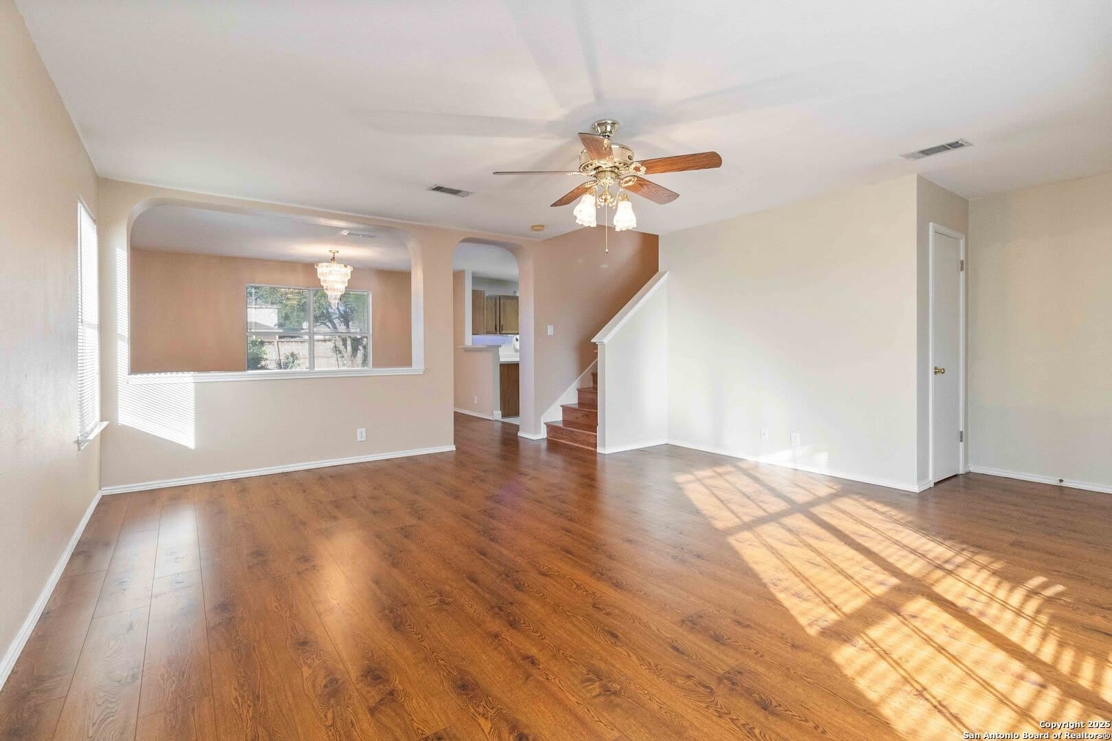 5207 WOOD GLEN DR – photo 5