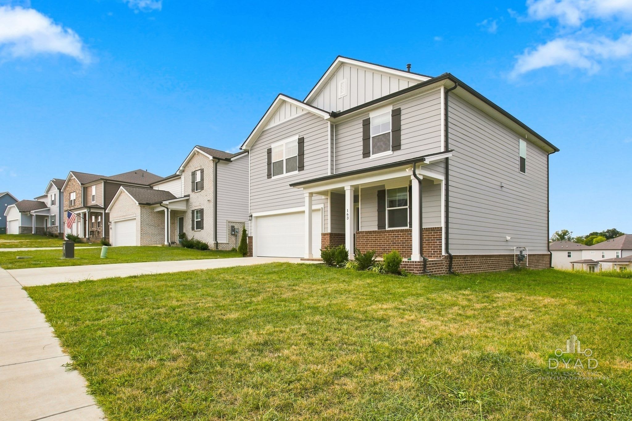163 East Millbrook Drive – photo 2