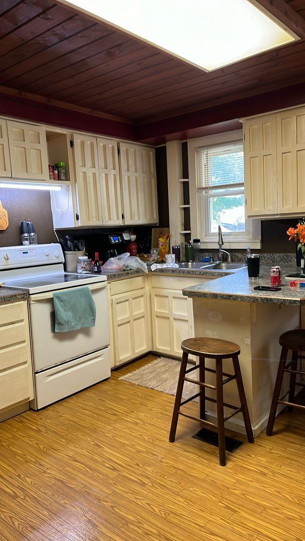 2 Bedrooms, 1 Bathroom Single Family Home in Pequot Lakes, MN w/2 car garage – photo 3