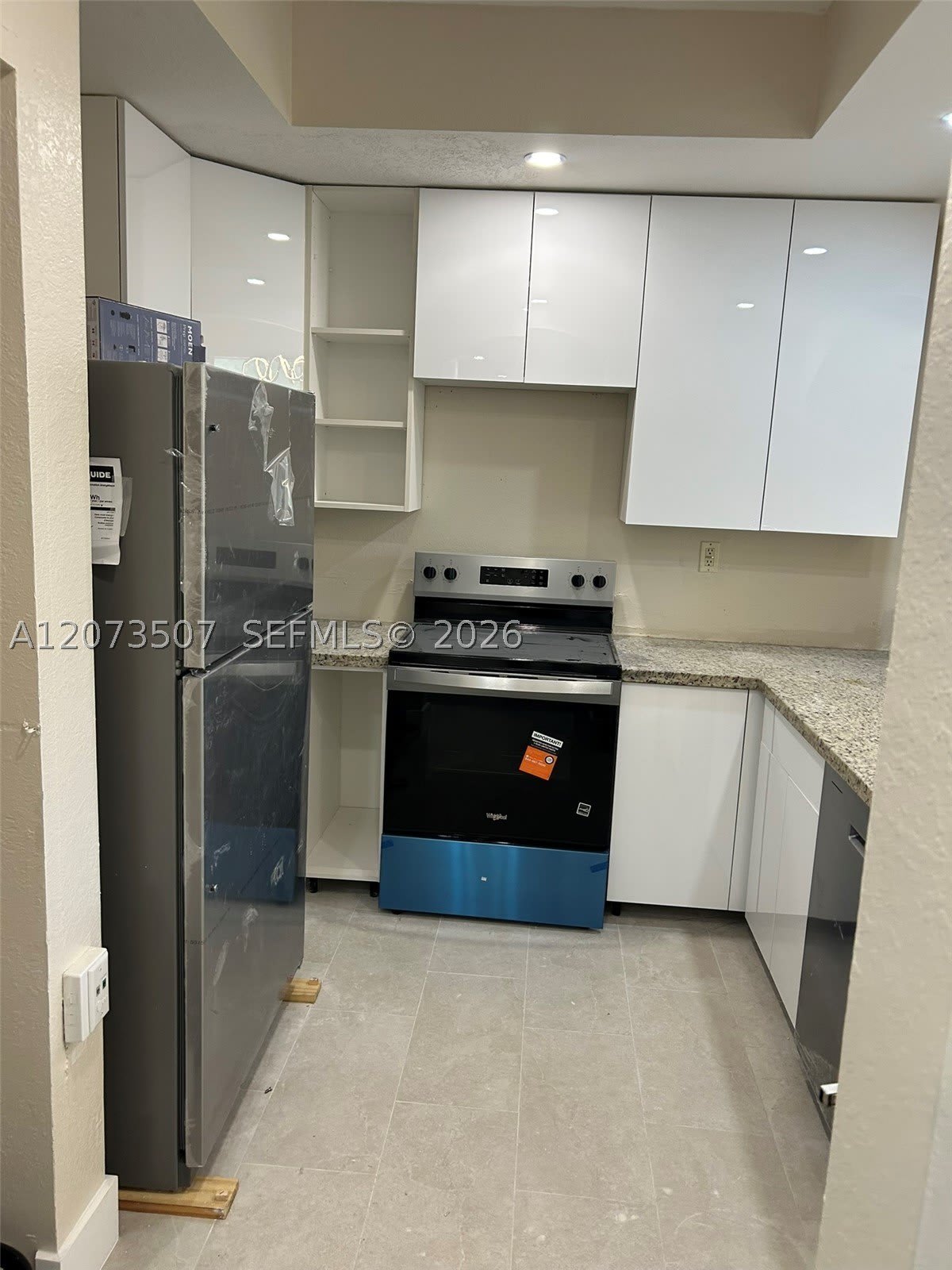 8964 W Flagler St – photo 2