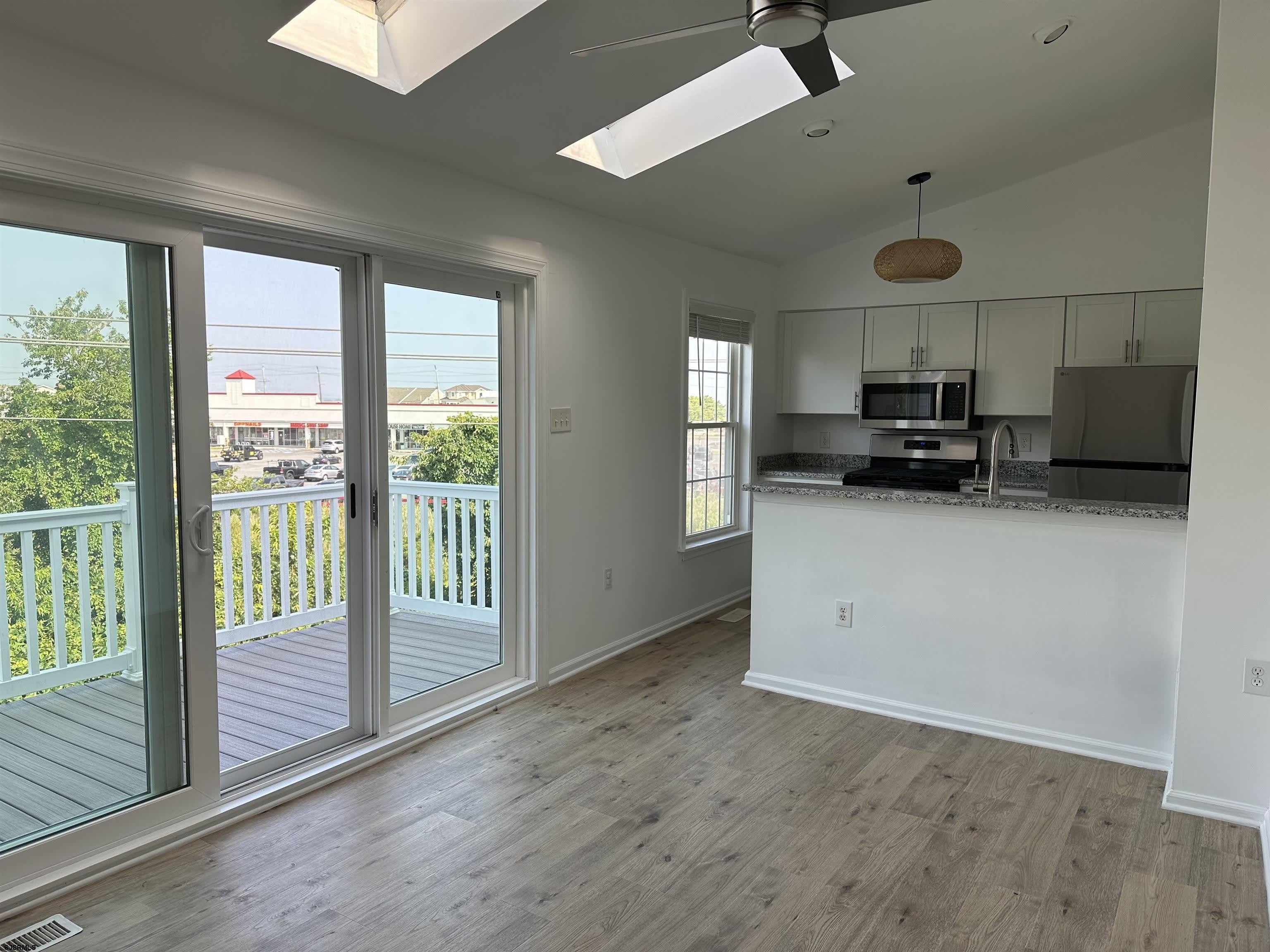 152 40th Street – photo 4