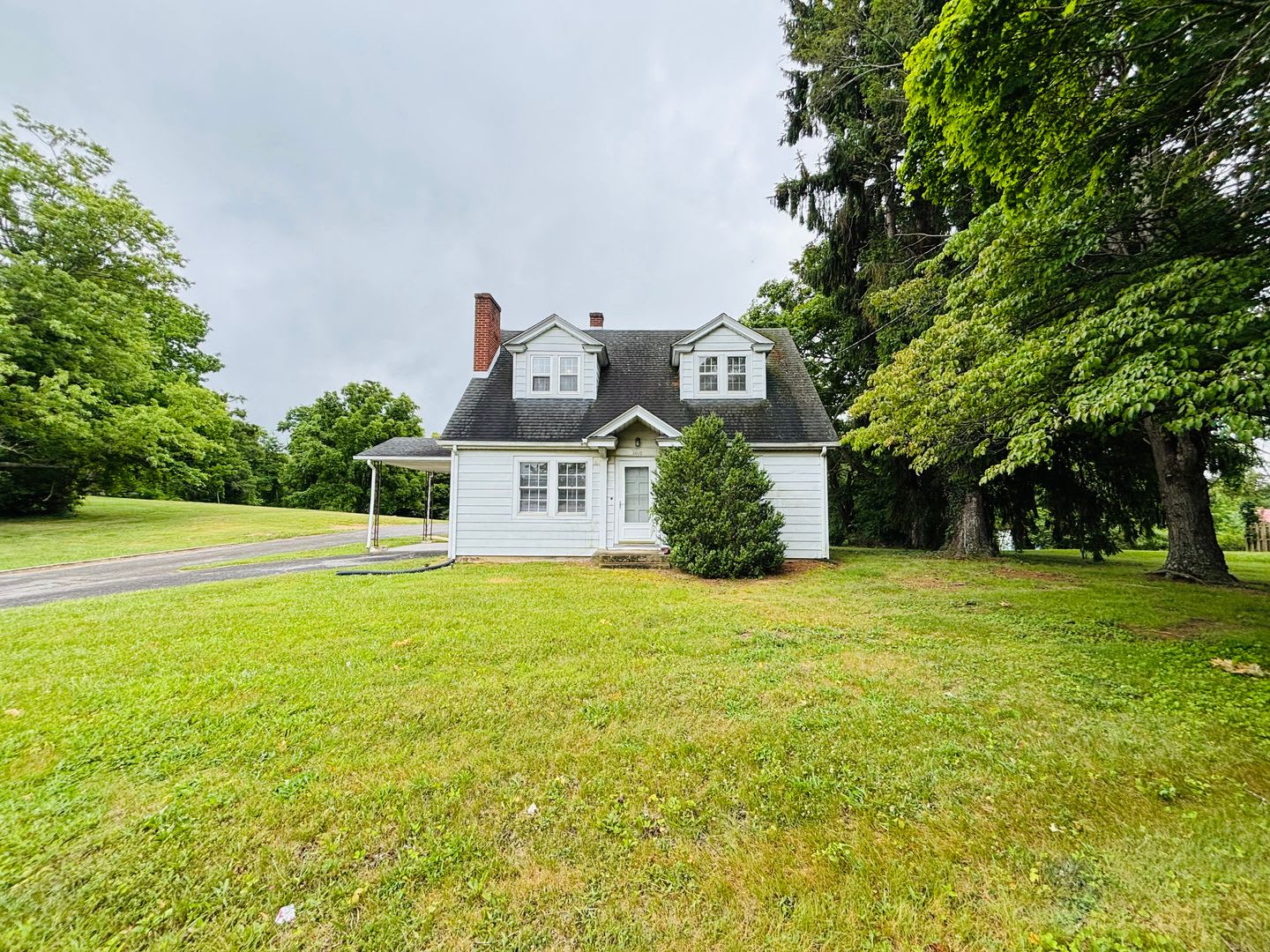 4 Bedroom 2 Bathroom house – photo 1