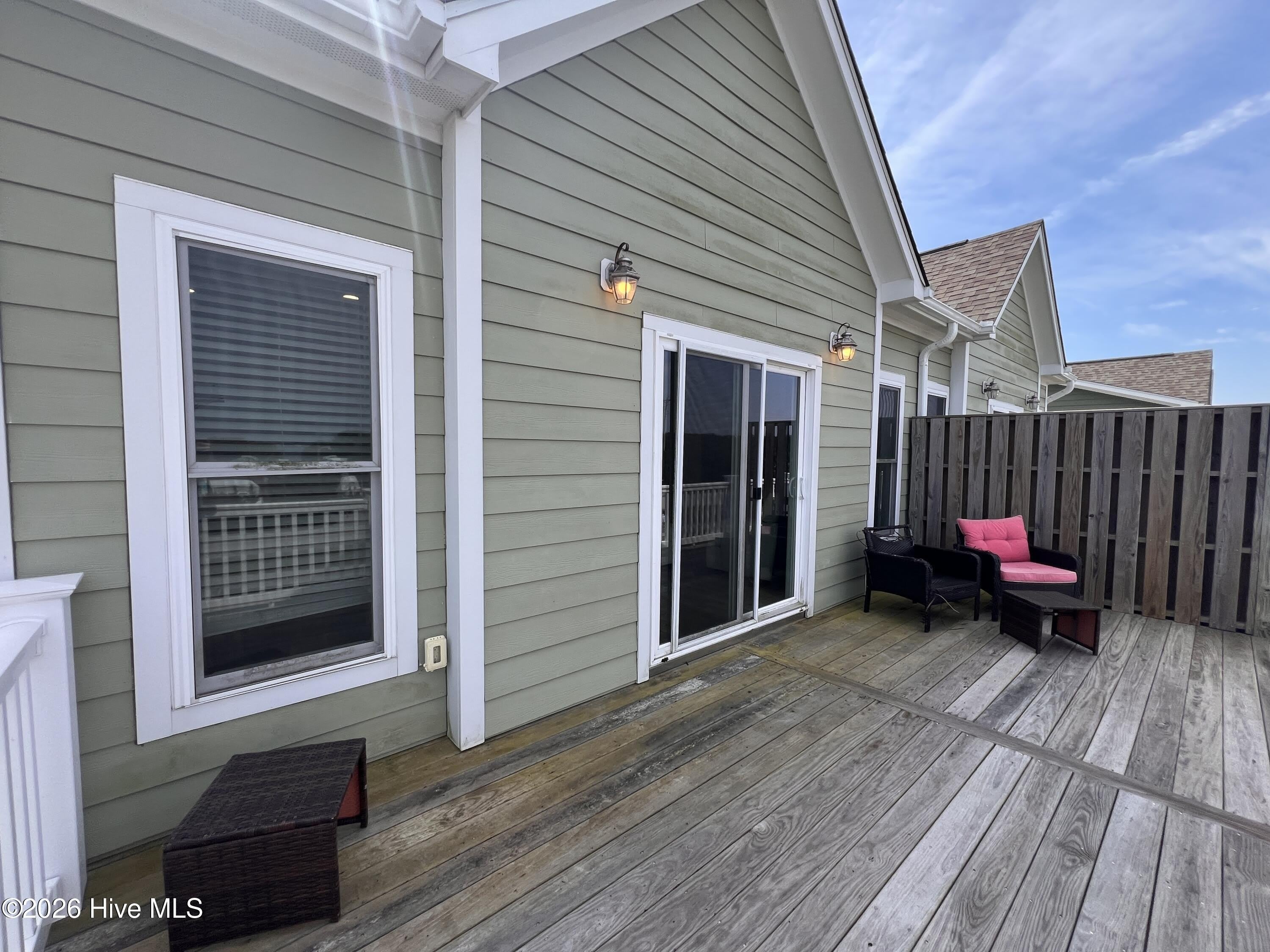 3307 Emerald Drive – photo 3