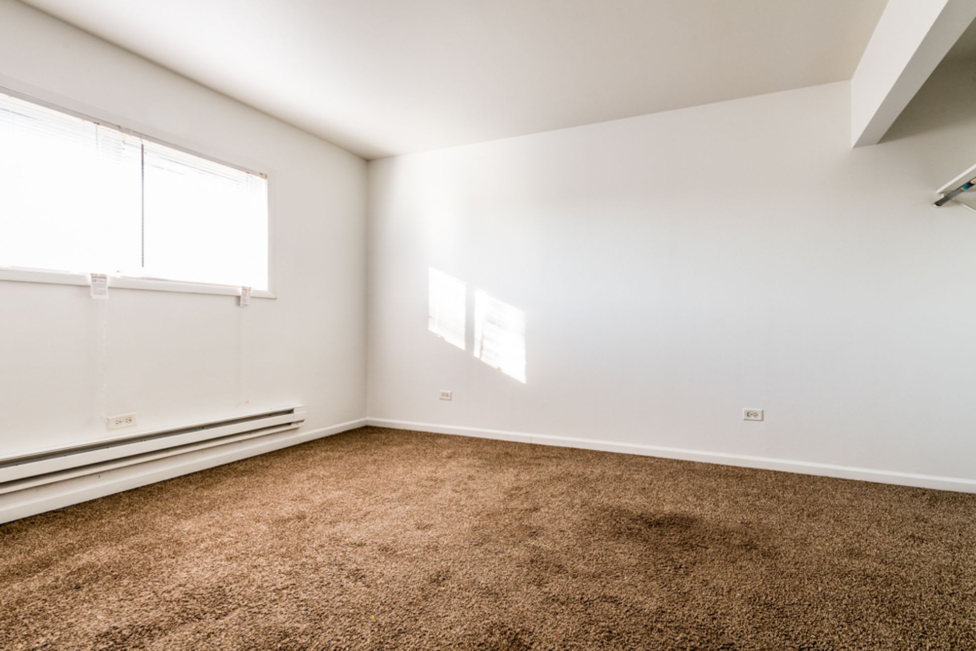 Pangea 2115 S 4th Street Apartments – photo 5