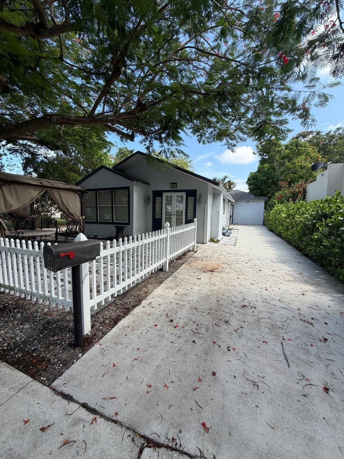 514 Churchill Road – photo 5