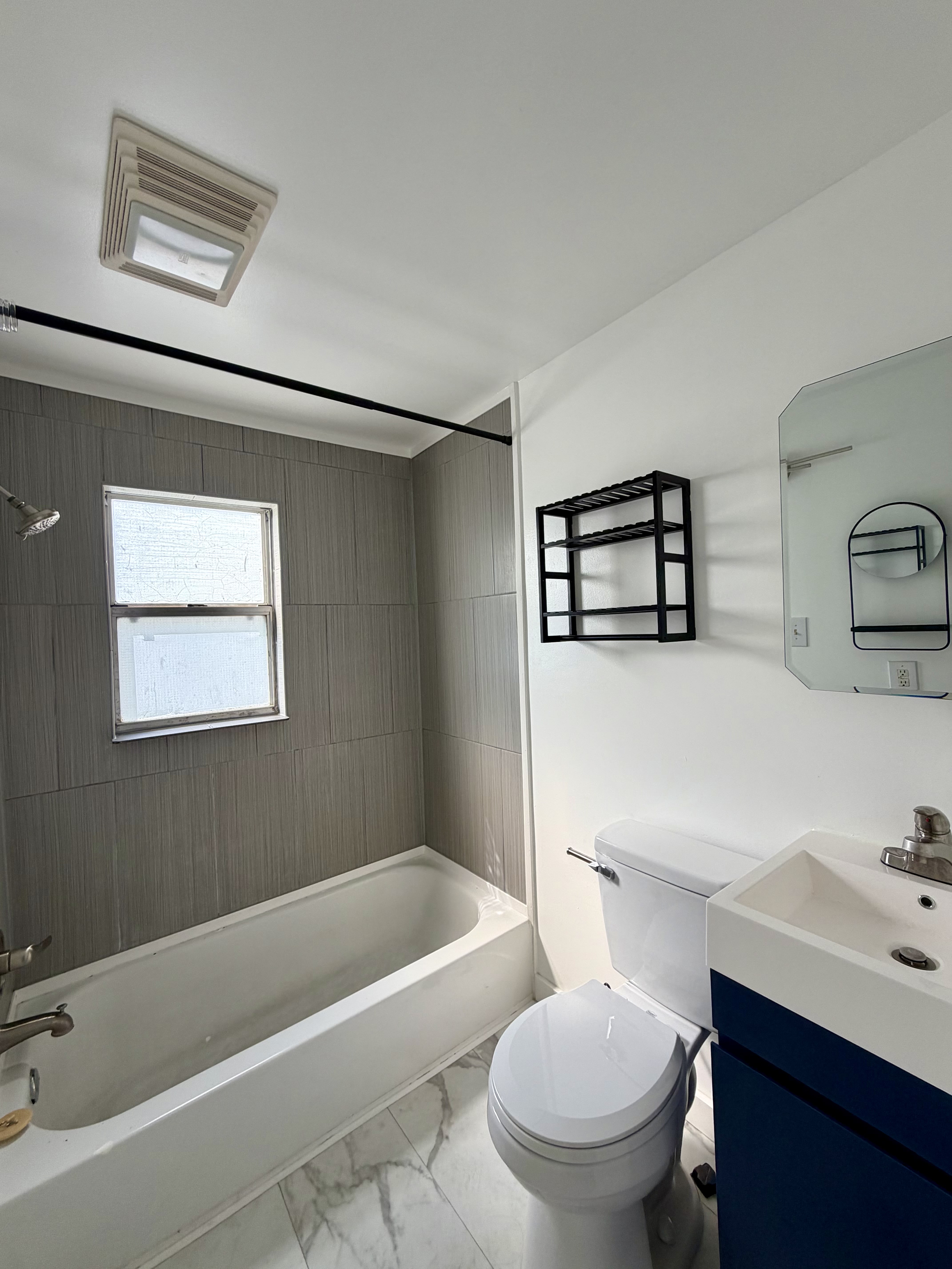 2423 Saint Ann Street – photo 5