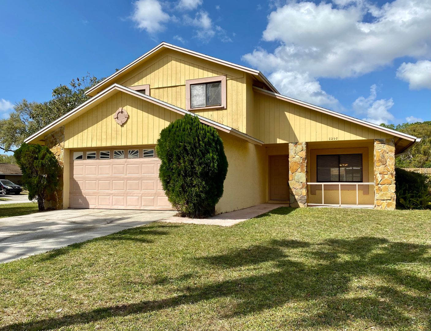 5205 Dublin Place, Tampa, FL 33624 – photo 1