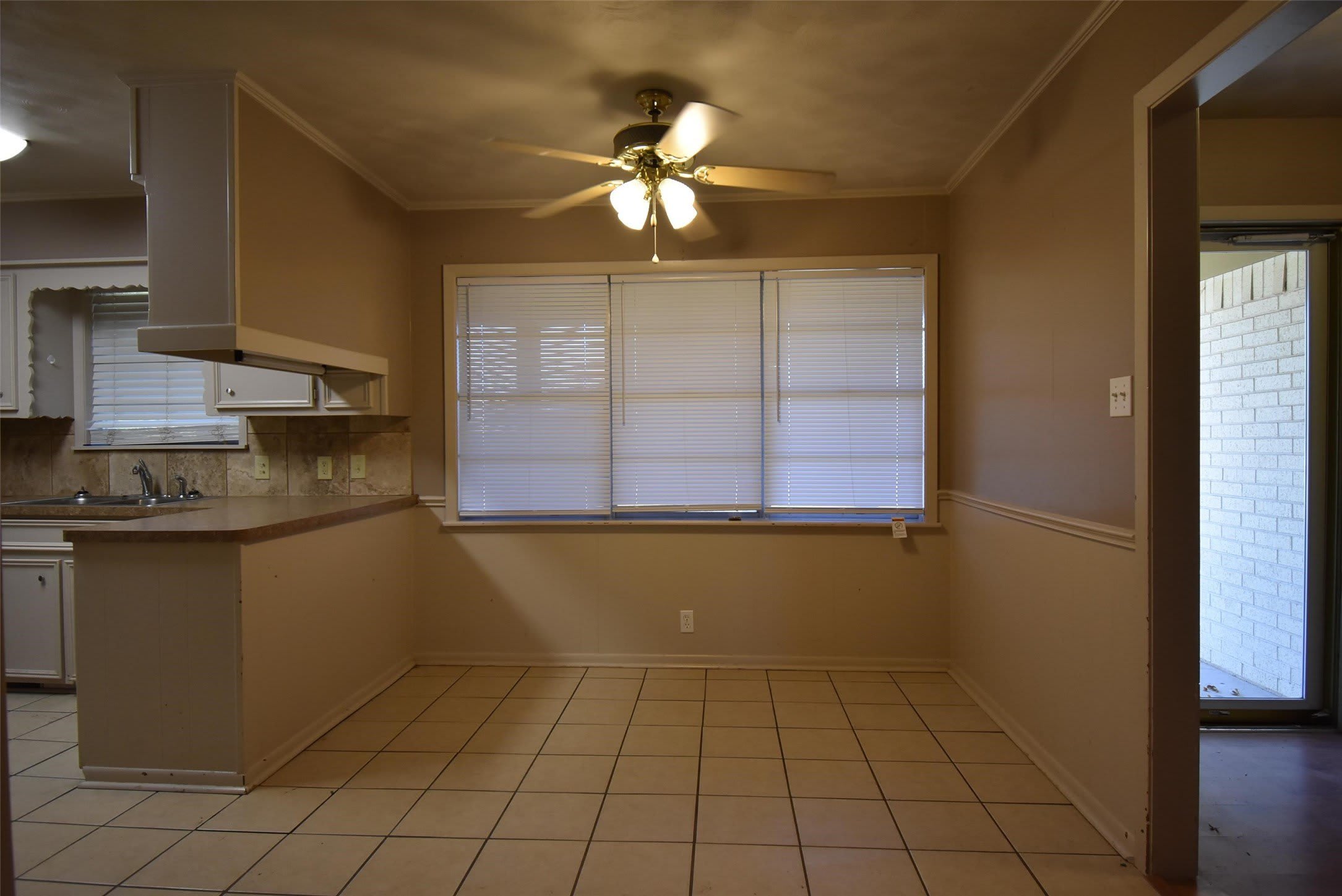 206 S Thomas Street – photo 3