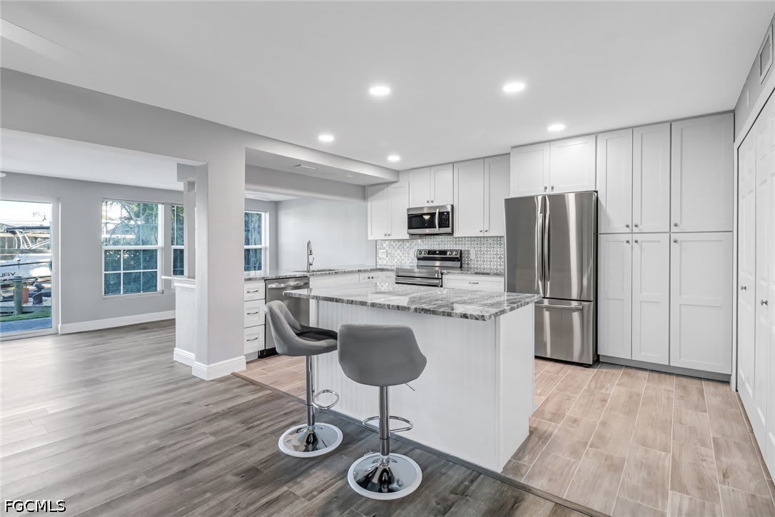 4312 S Bay Circle – photo 3