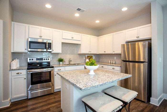 4025 Ashley Drive – photo 2