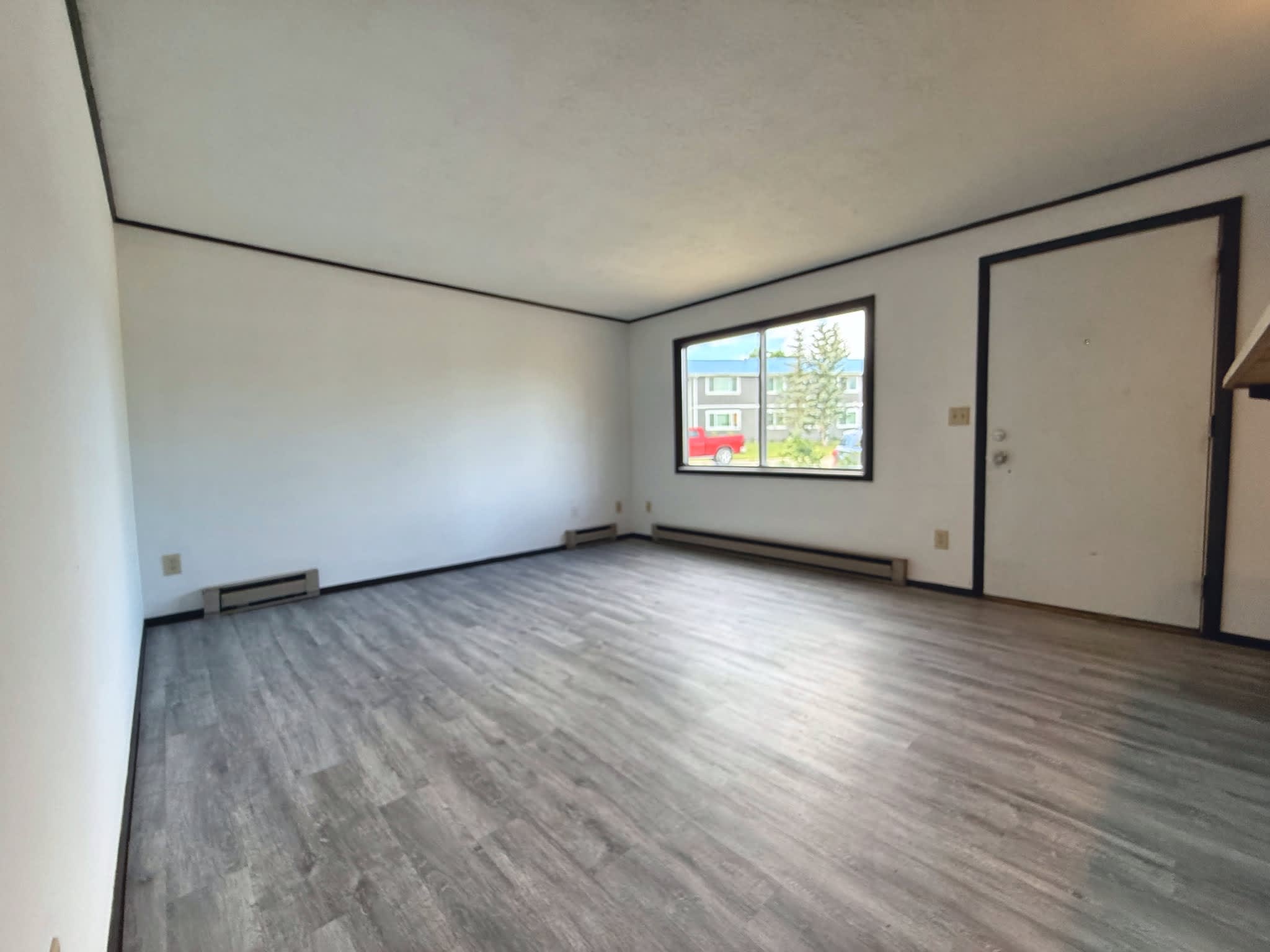 418 E State St Apt B – photo 3