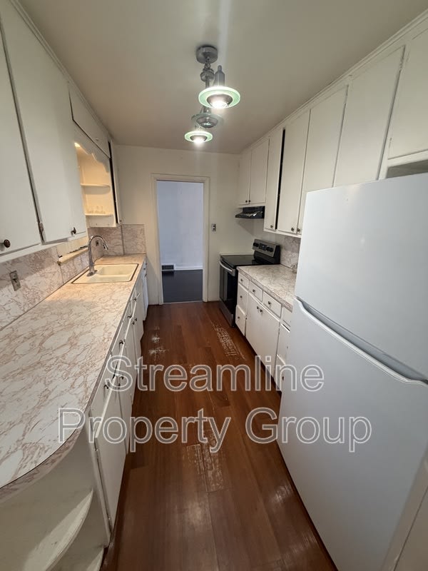 33 s colorado blvd – photo 1