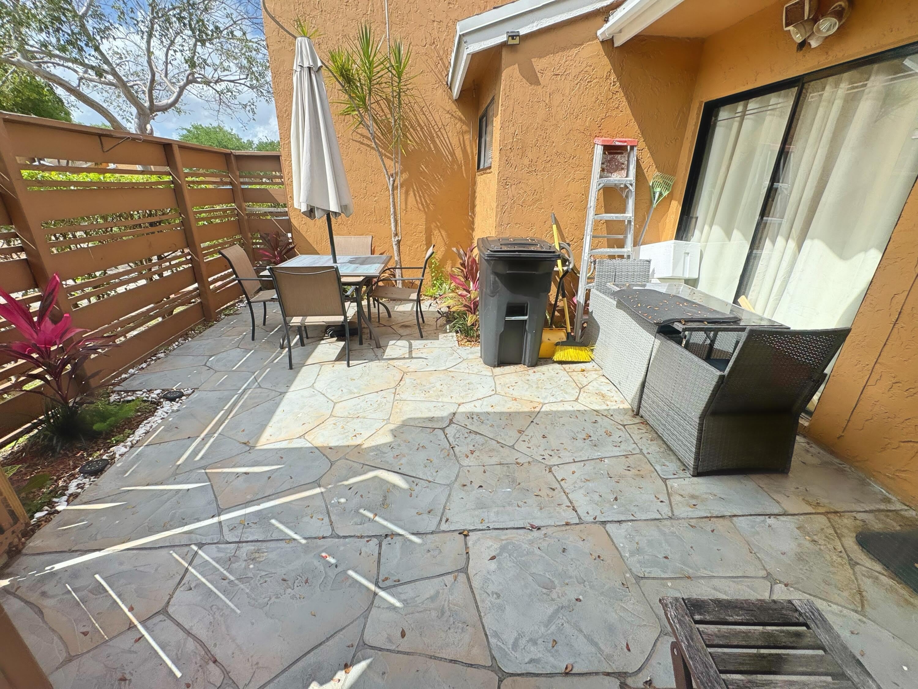 8007 NW 71st Court – photo 4