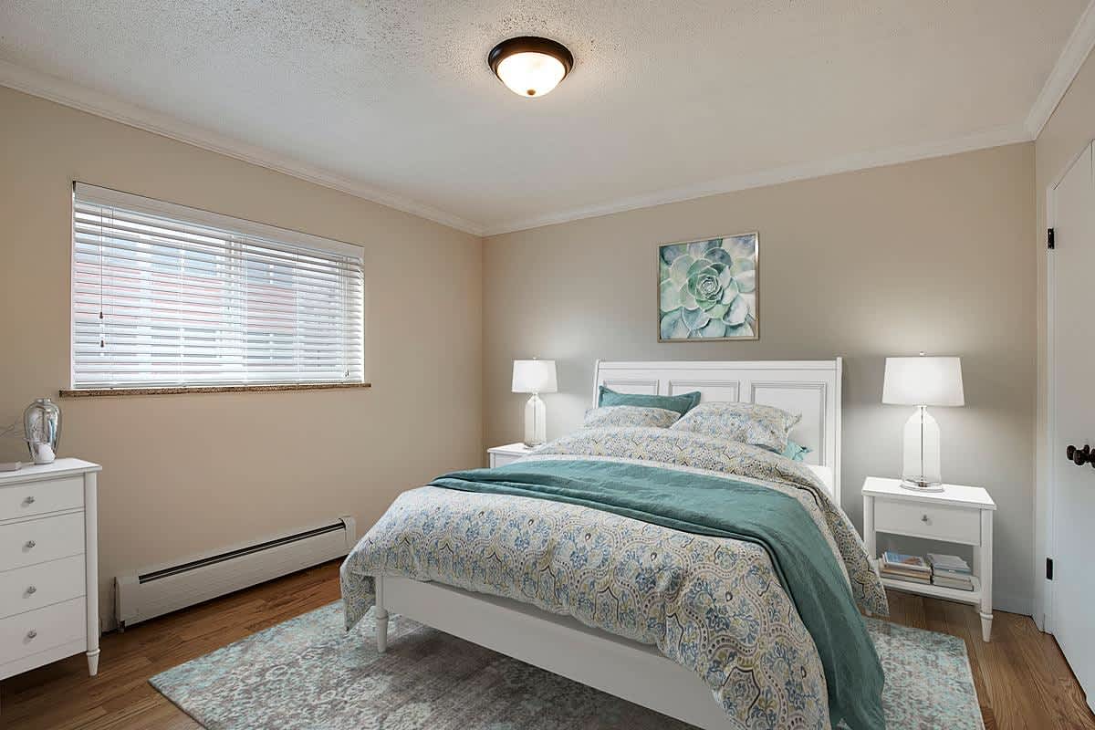 1436 Williams – photo 4