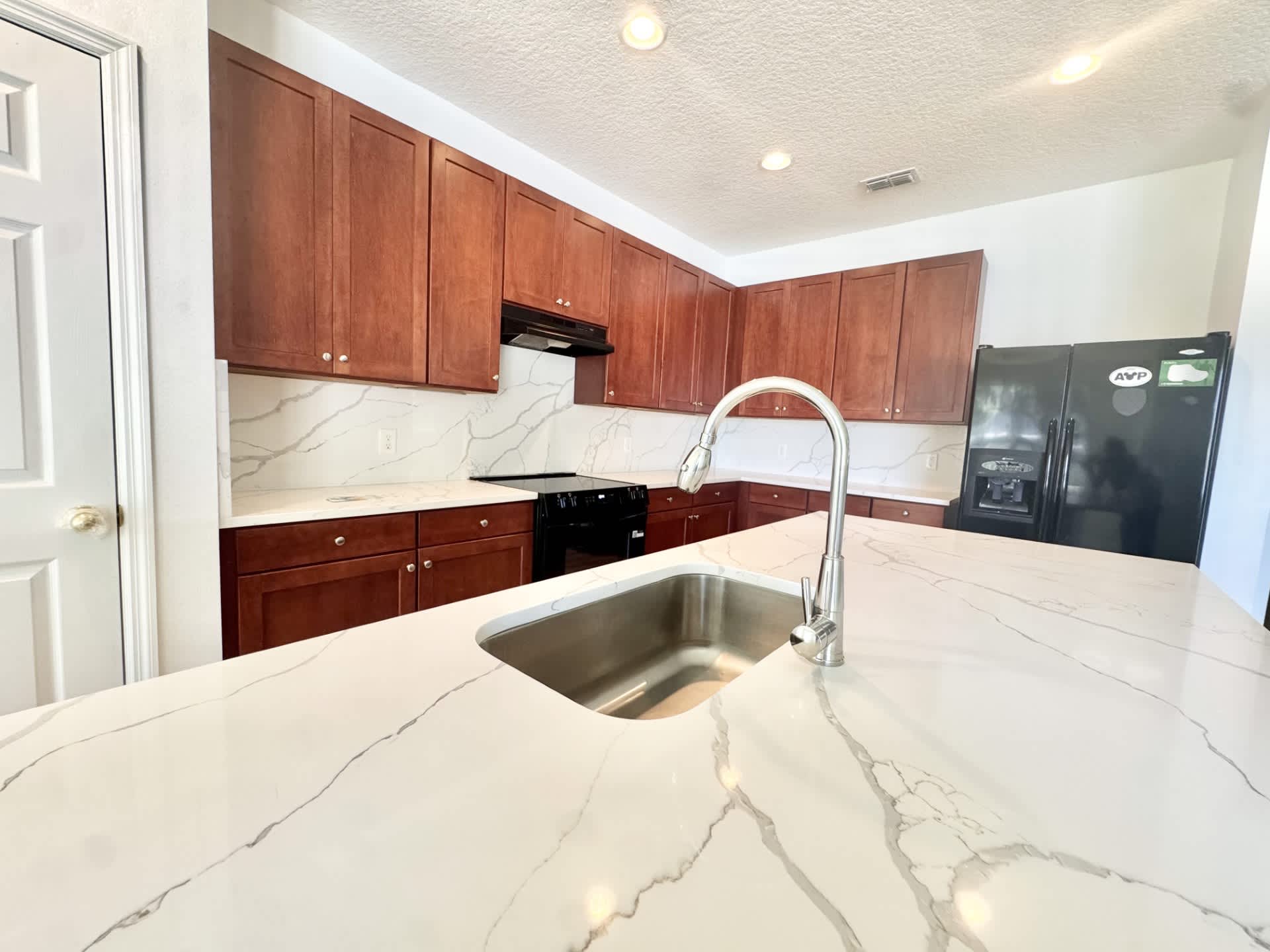 2513 Sugarsand Court – photo 2