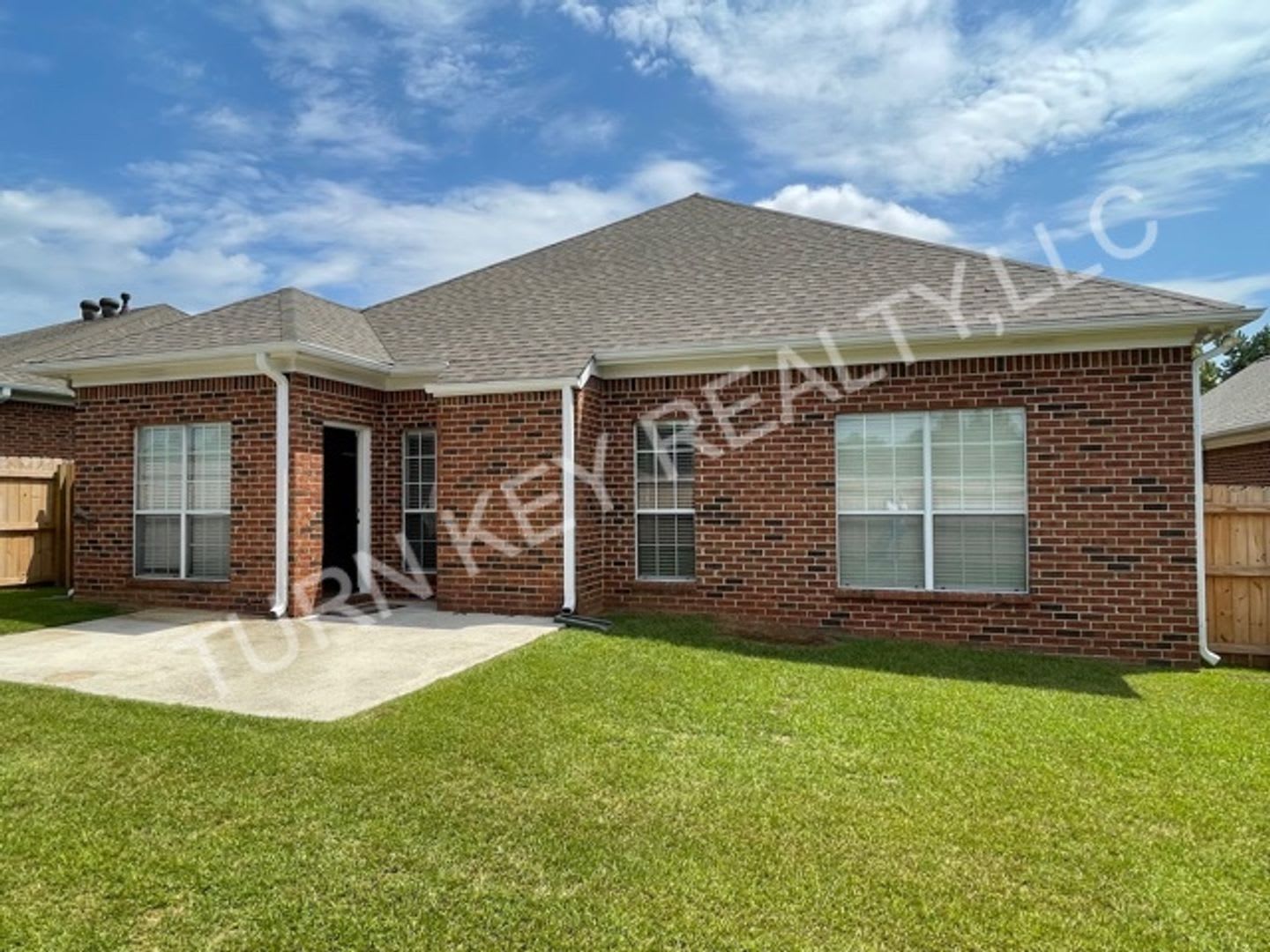 Home For Rent In Fultondale – photo 2