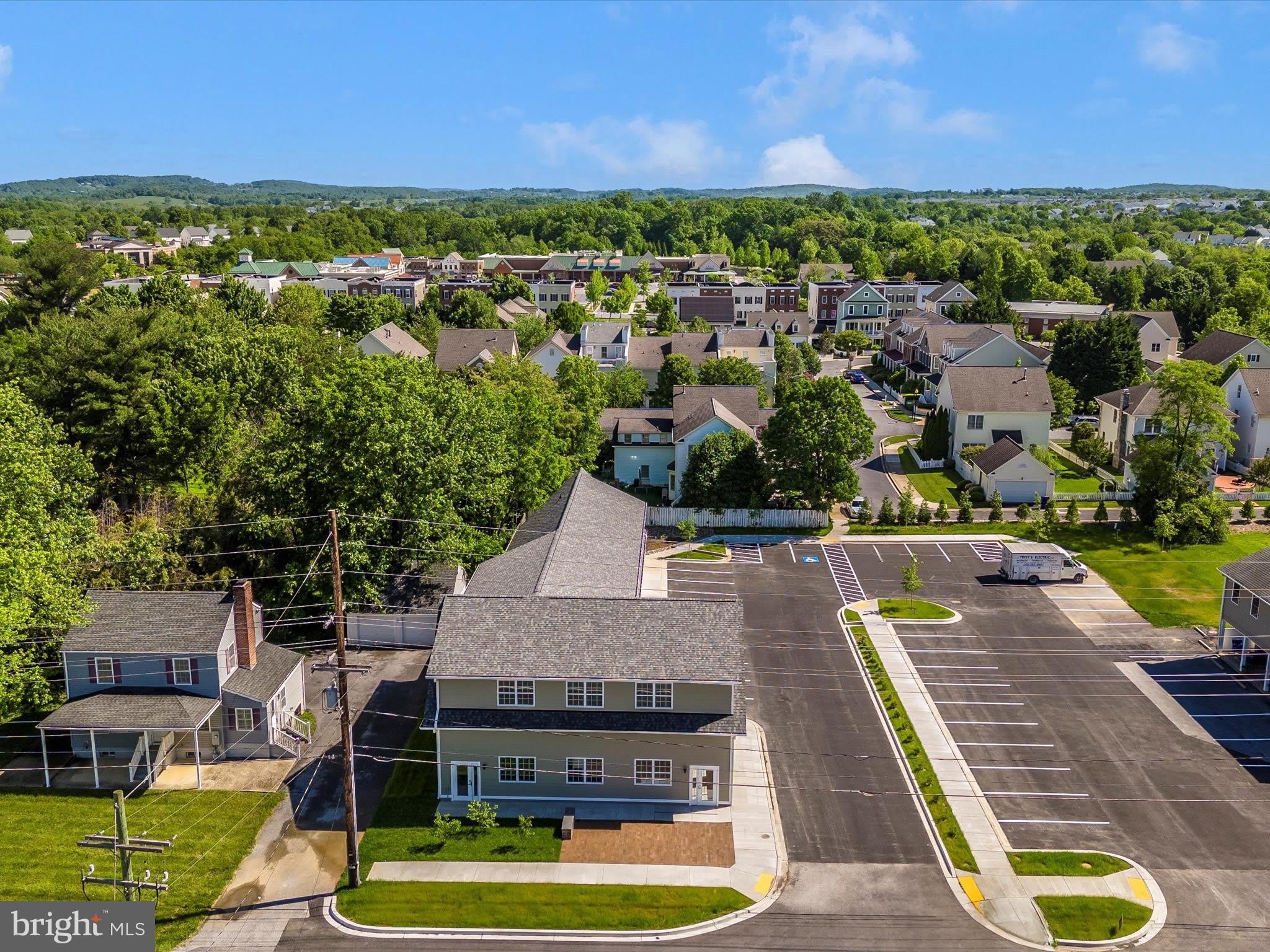3535 URBANA Pike – photo 2